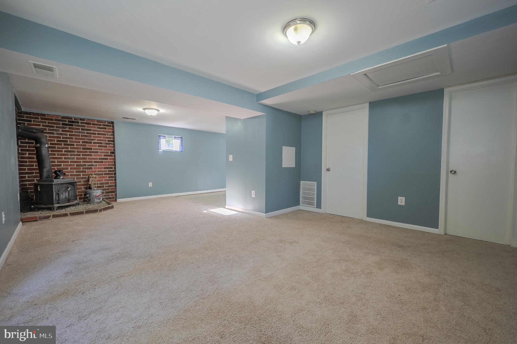 LAKE RIDGE - Residential