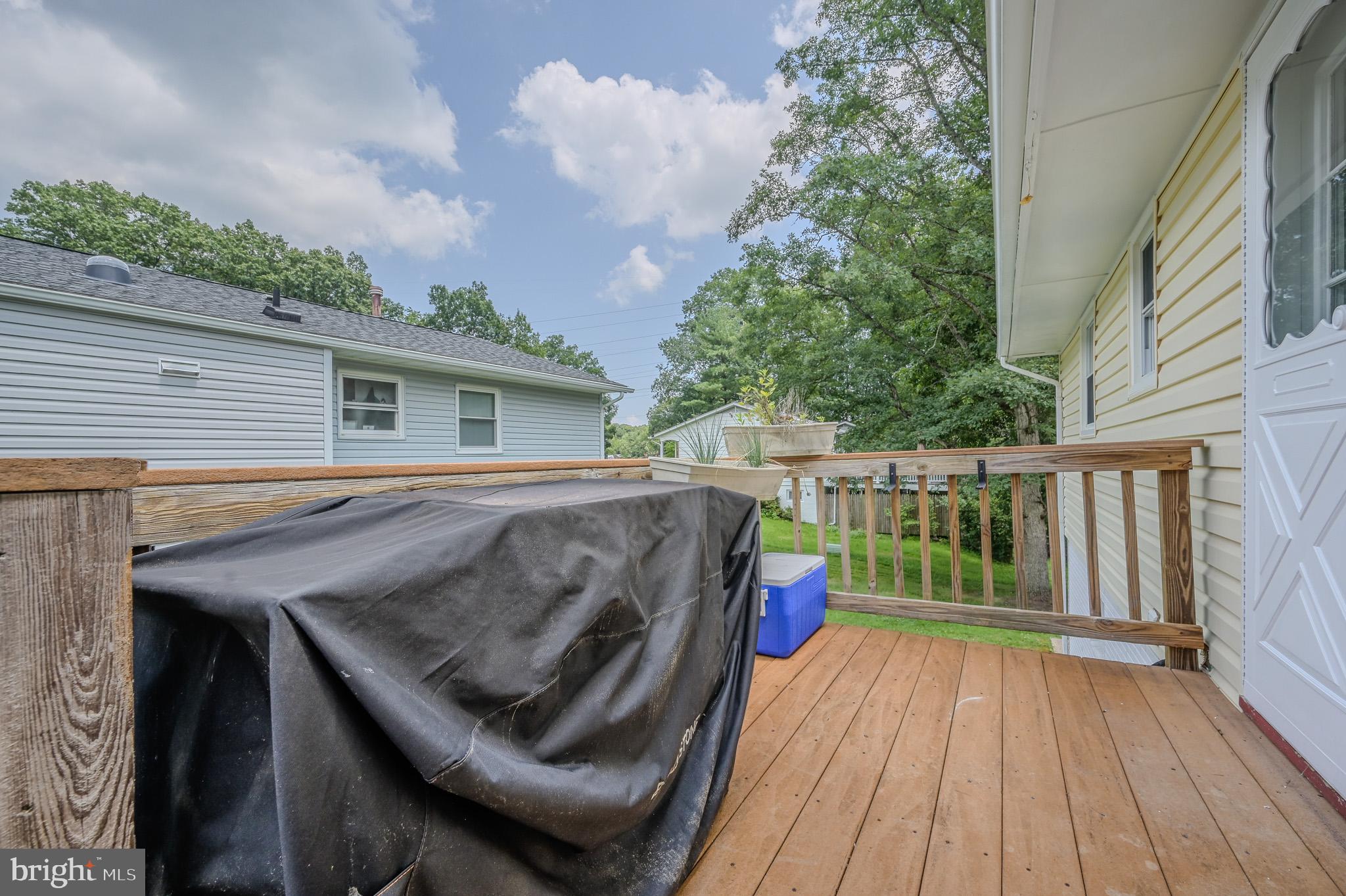 LAKE RIDGE - Residential