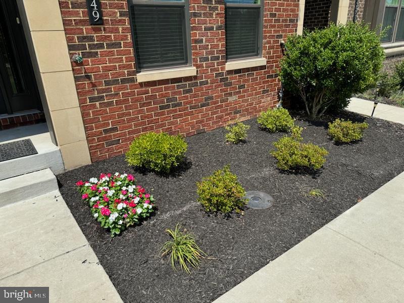 WESTMOORE AT MOOREFIELD - Residential Lease