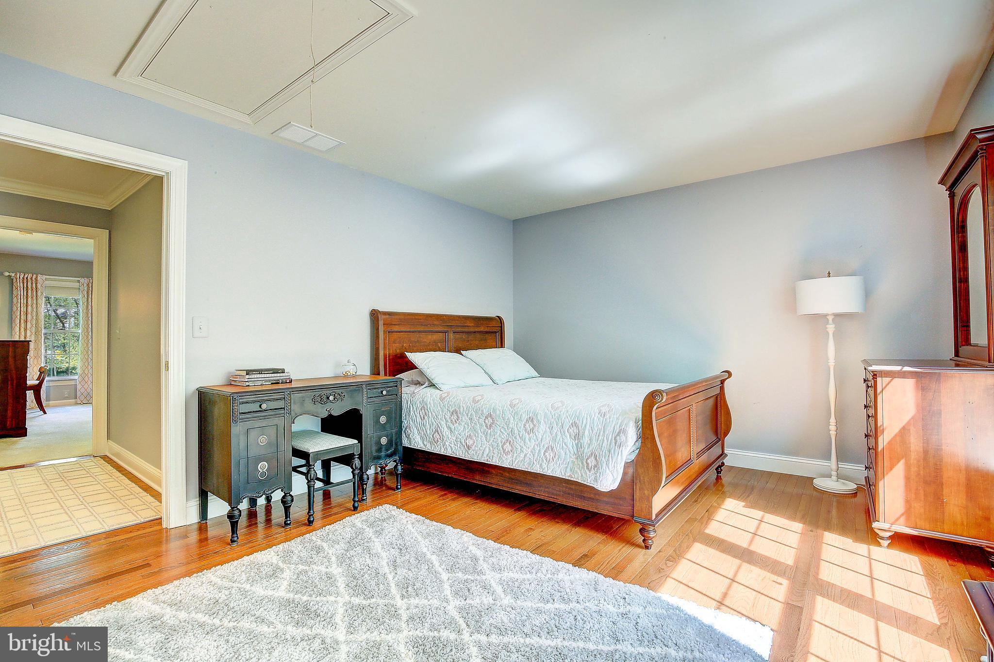 MOUNT TABOR GLEN - Residential