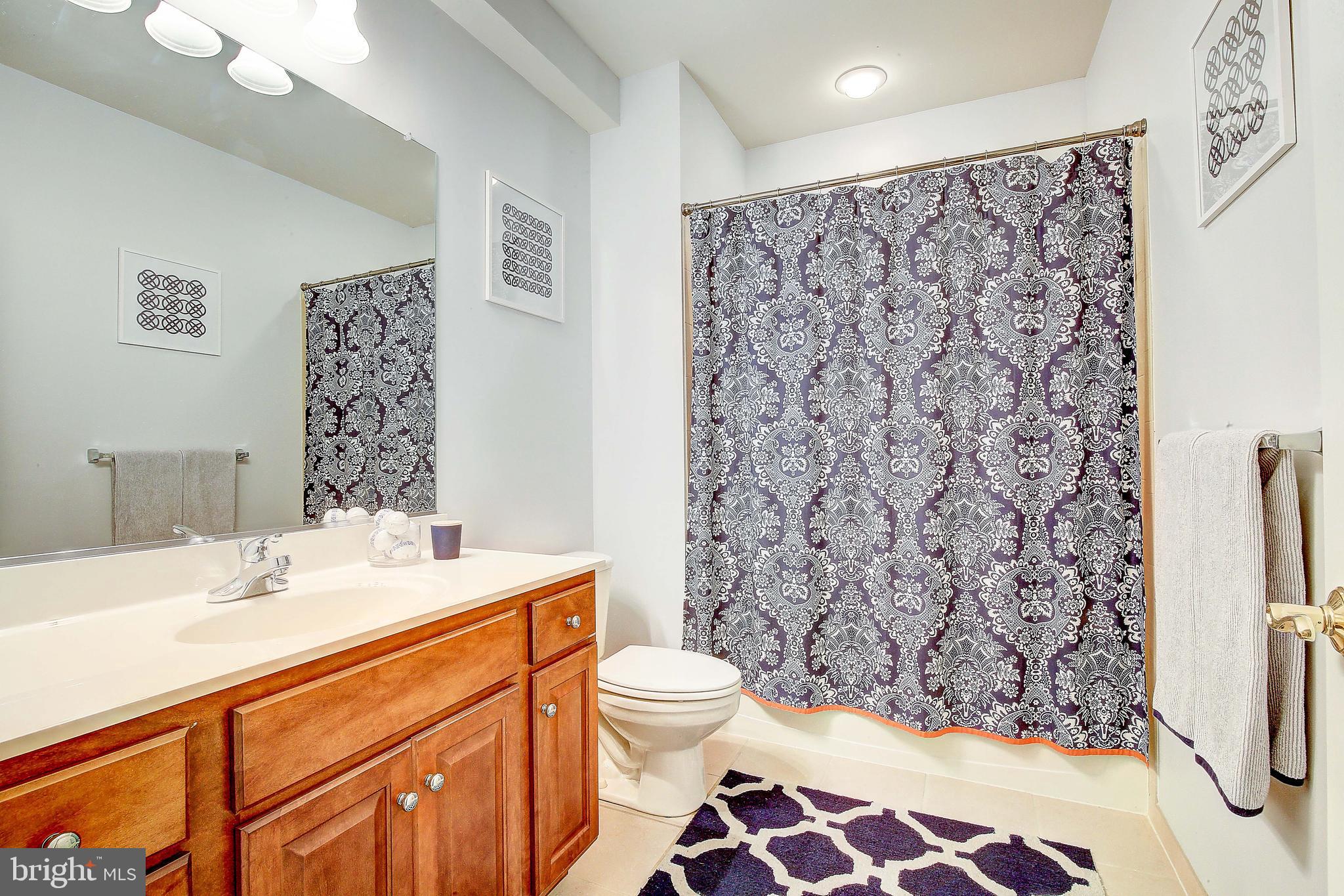 MOUNT TABOR GLEN - Residential