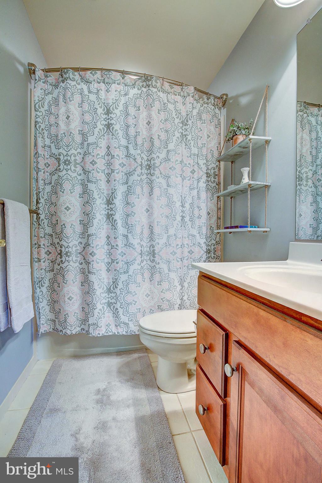 MOUNT TABOR GLEN - Residential