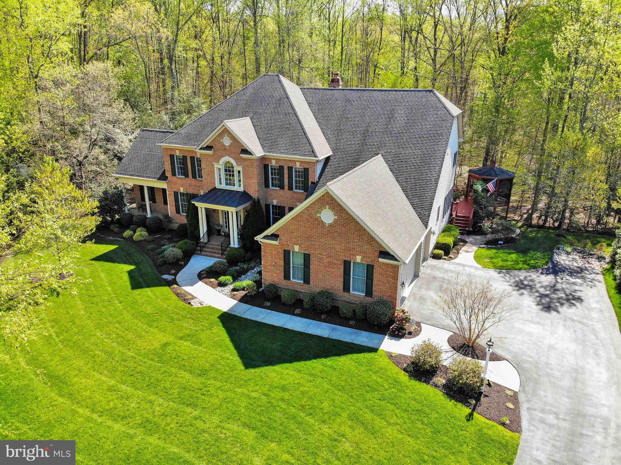 MOUNT TABOR GLEN - Residential