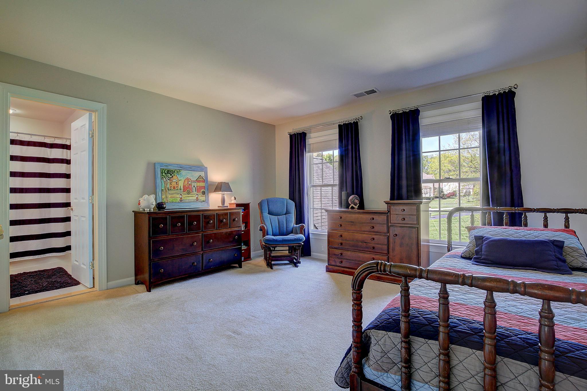 MOUNT TABOR GLEN - Residential