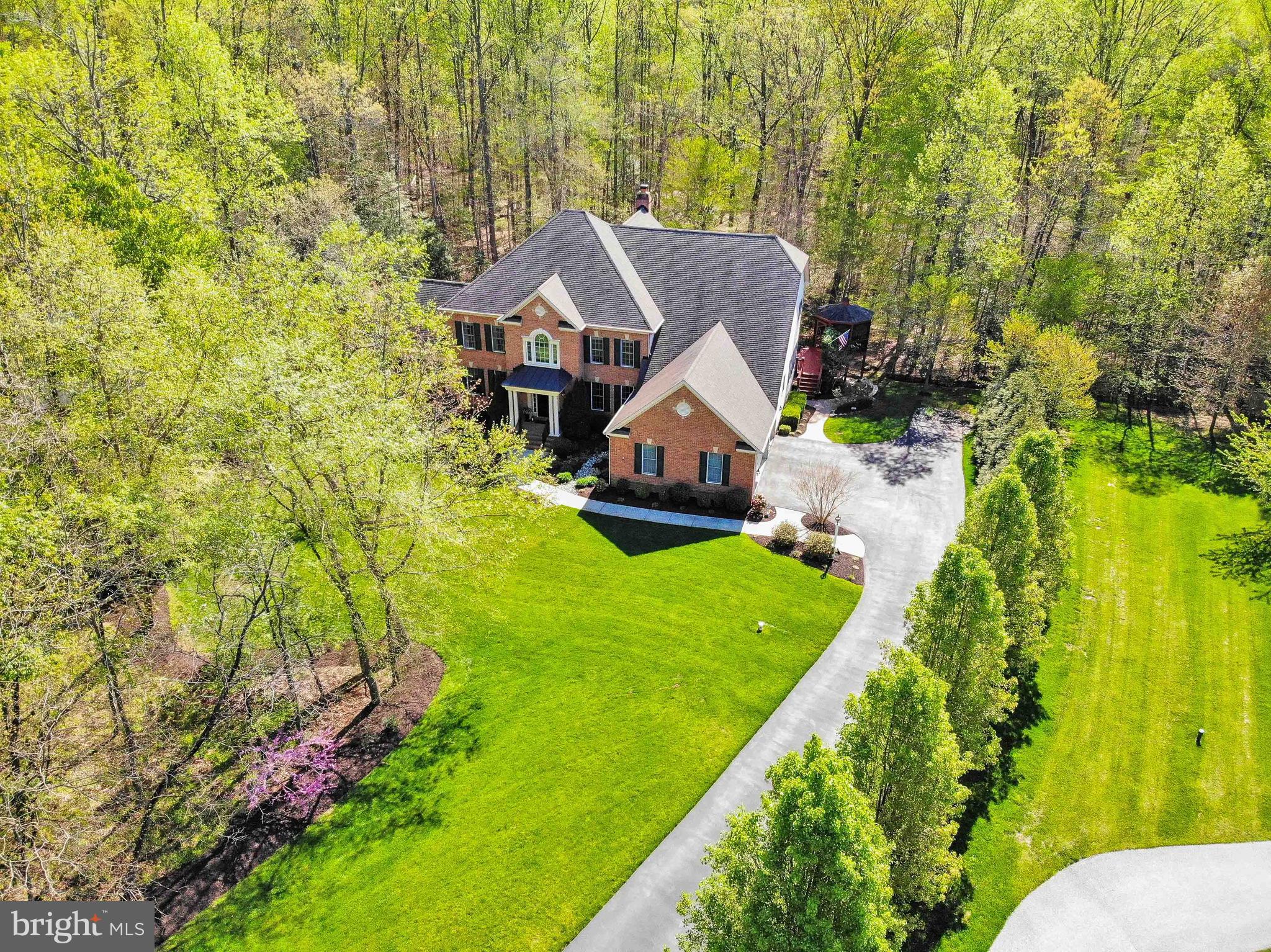 MOUNT TABOR GLEN - Residential