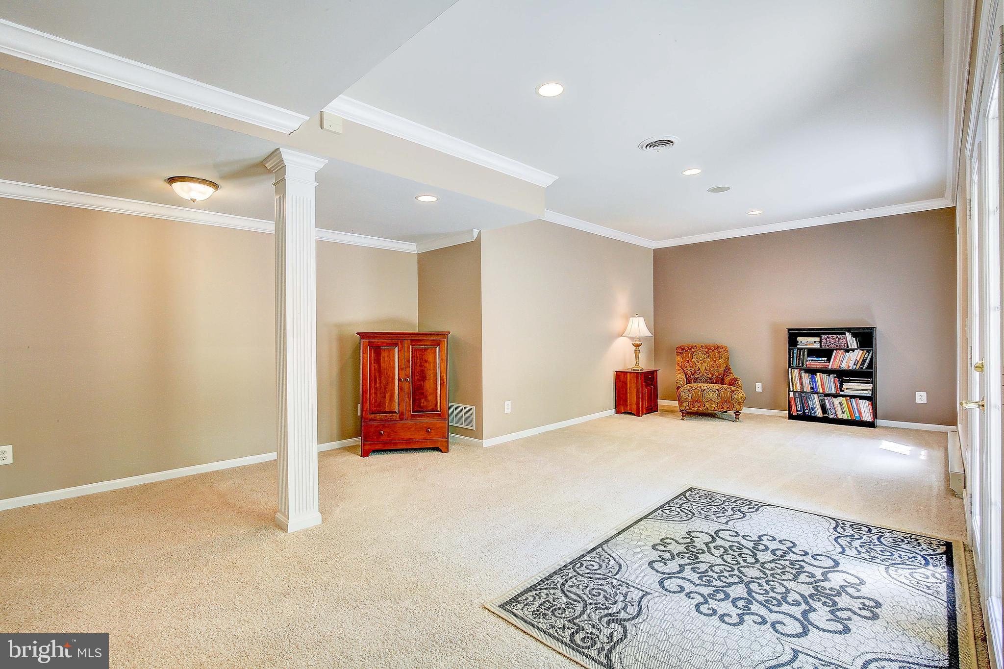 MOUNT TABOR GLEN - Residential