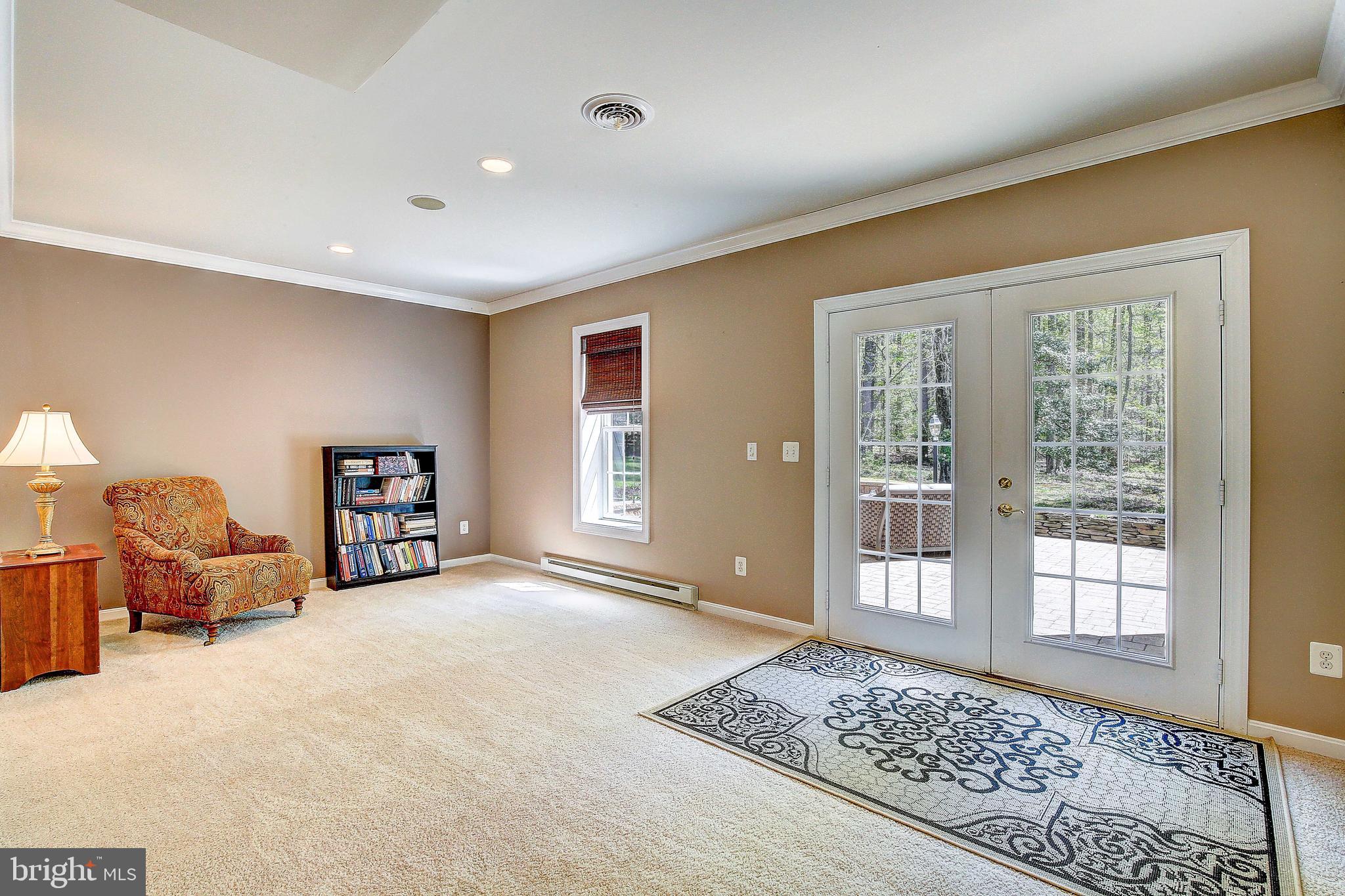 MOUNT TABOR GLEN - Residential