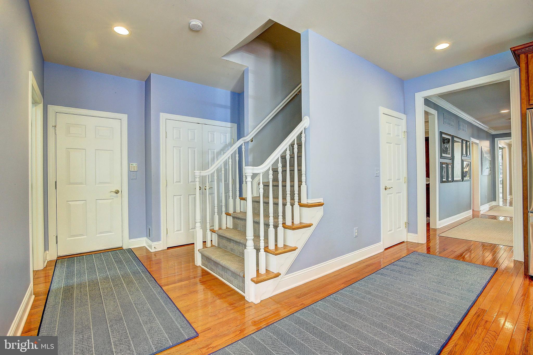 MOUNT TABOR GLEN - Residential