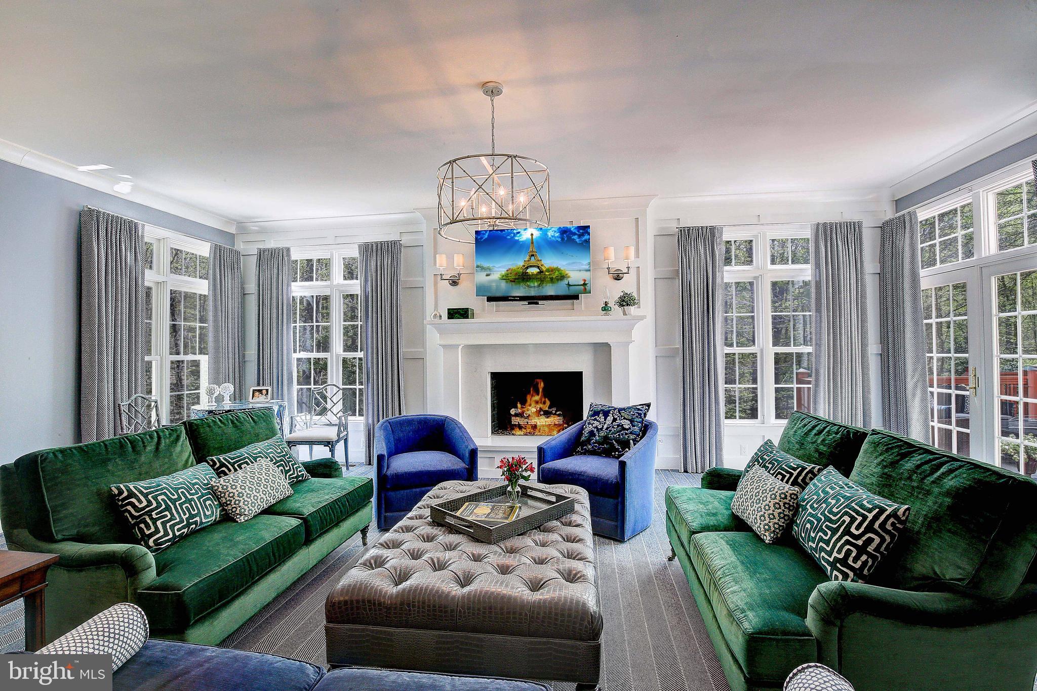 MOUNT TABOR GLEN - Residential