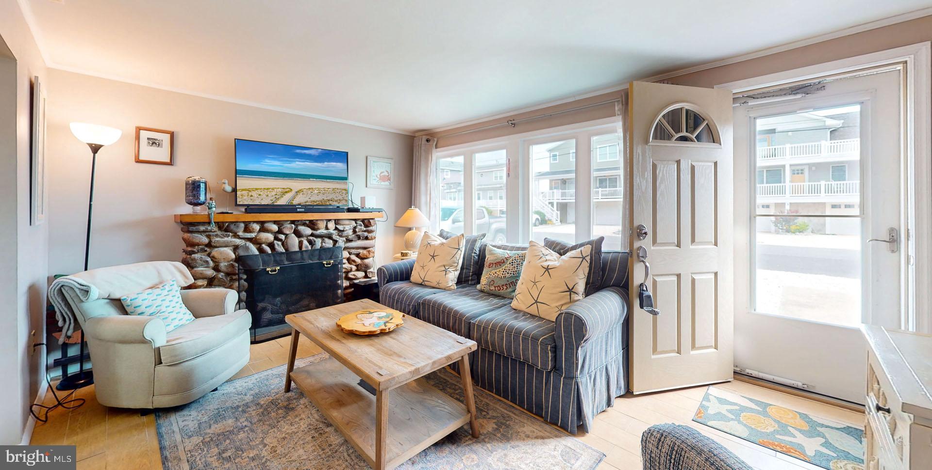 4 W OCEAN VIEW DRIVE
