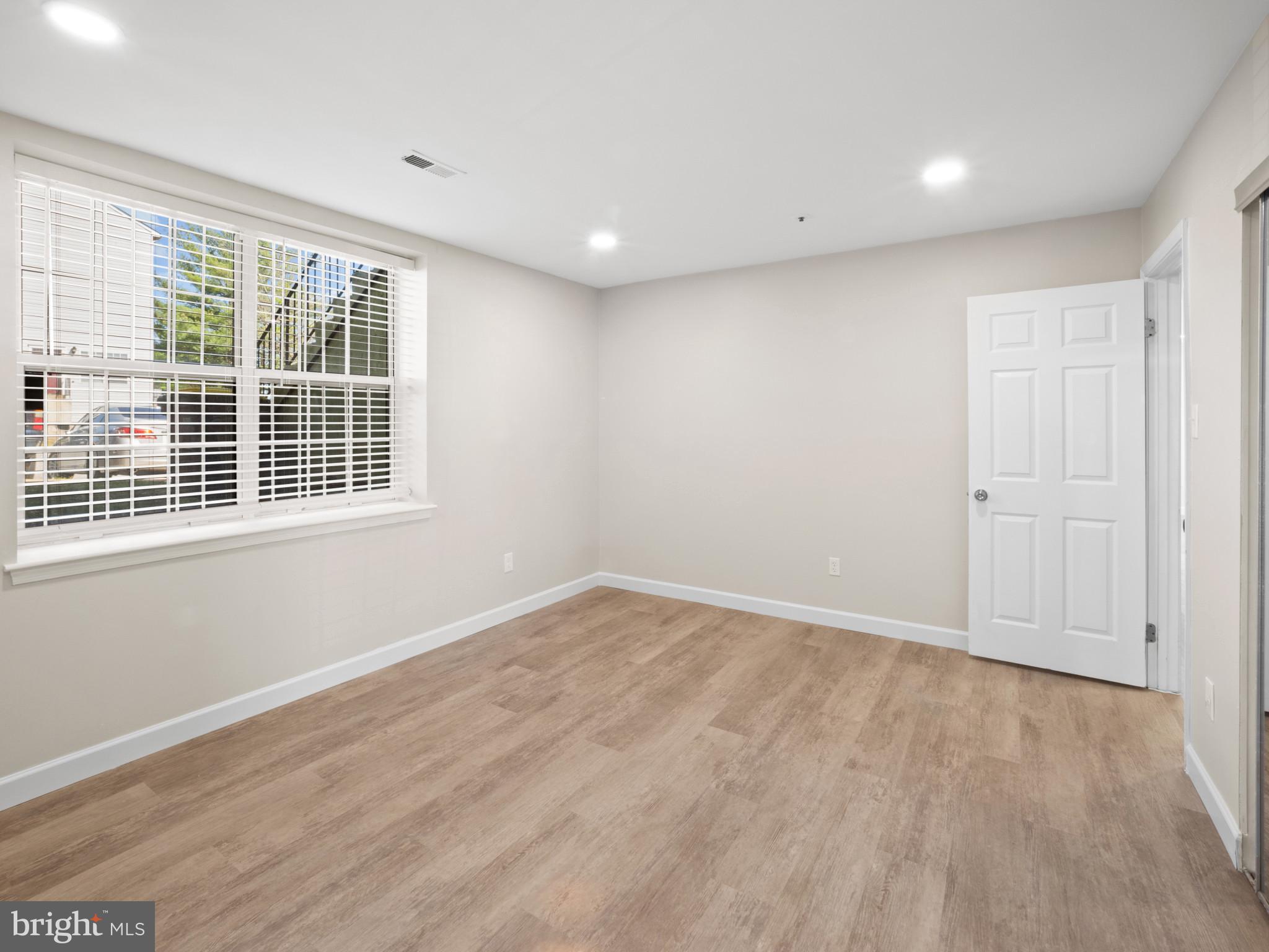 THE TOWNS AT WALKER MILL - Residential