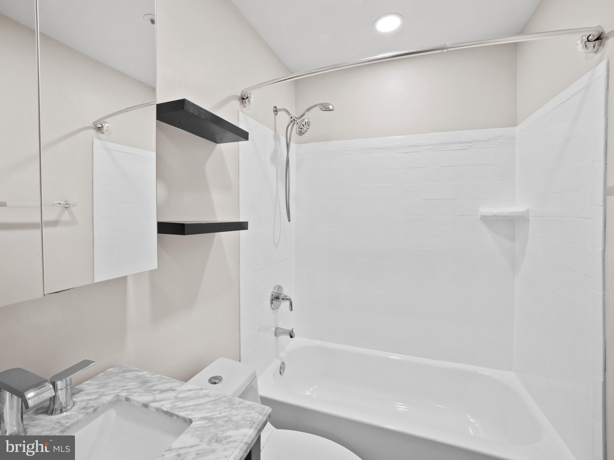 THE TOWNS AT WALKER MILL - Residential