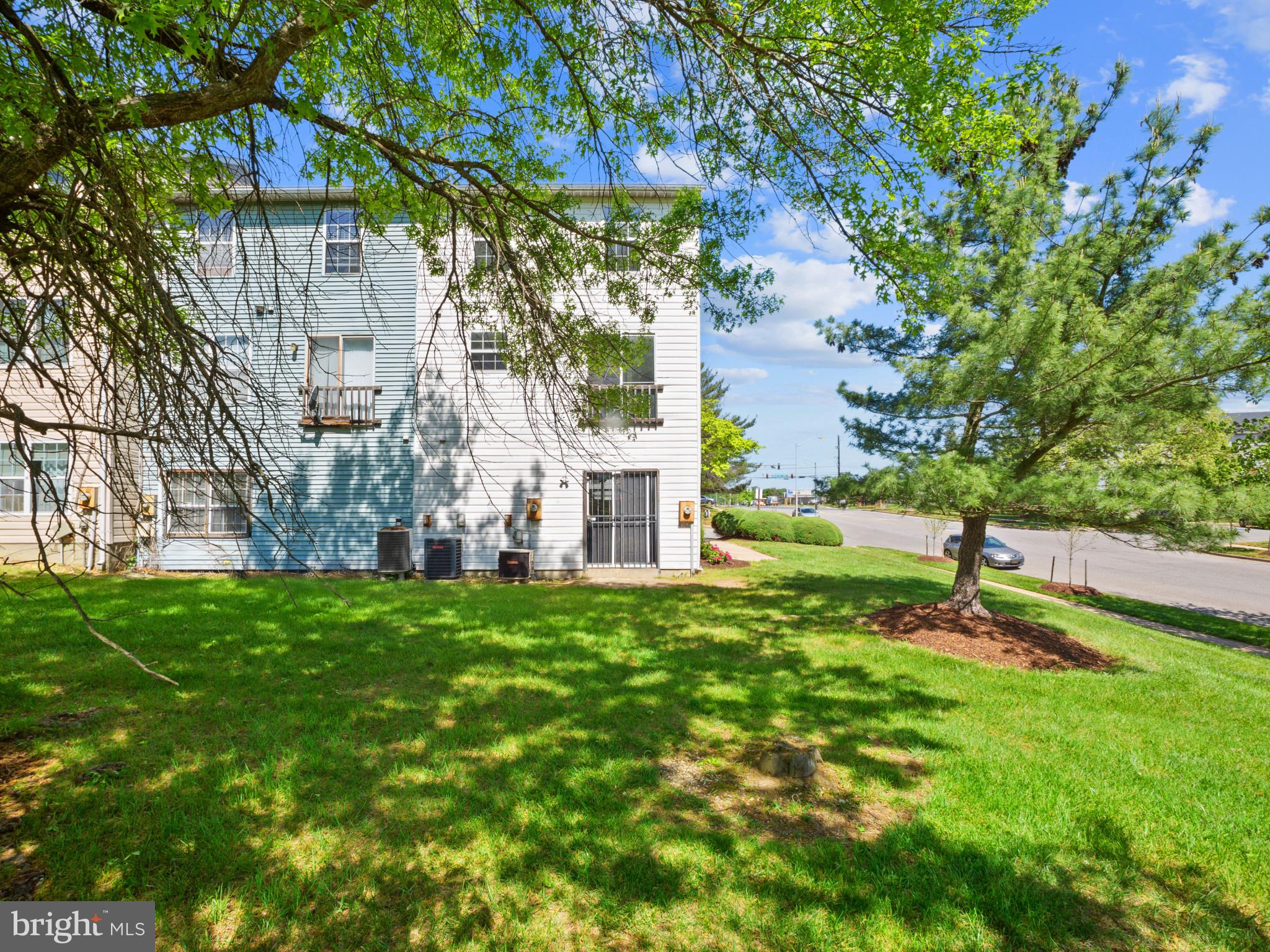 THE TOWNS AT WALKER MILL - Residential