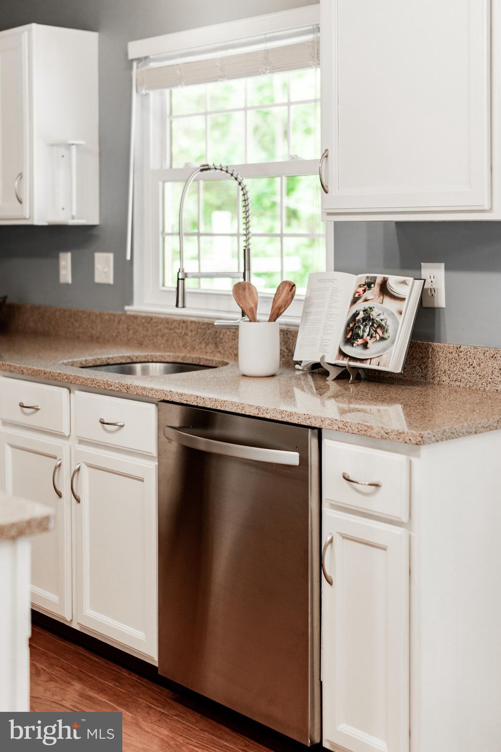 WILLOWOOD - Residential Lease