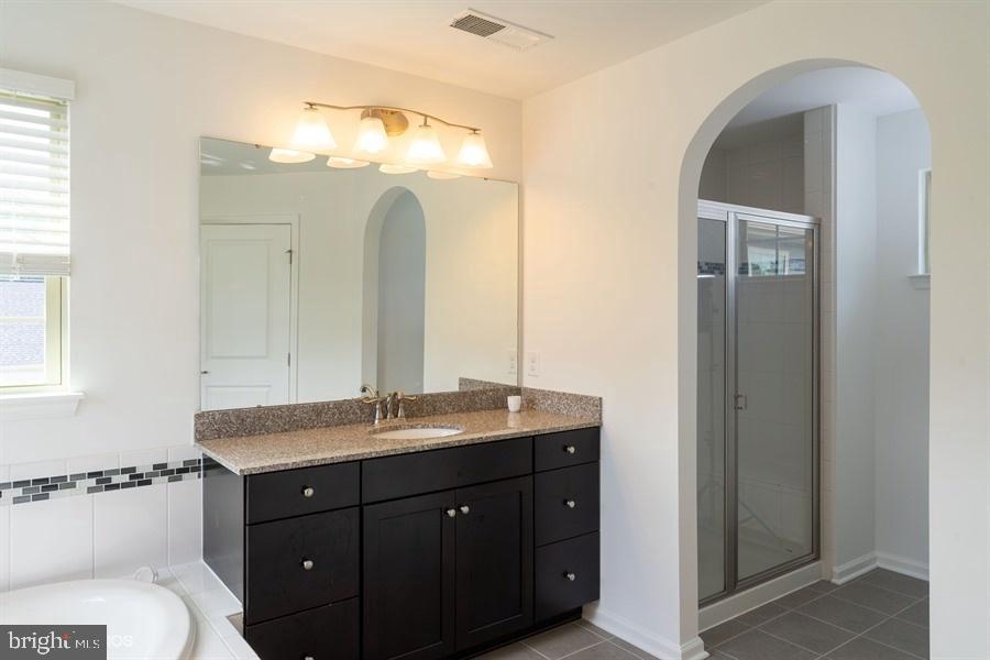 ARUNDEL WOODS - Residential