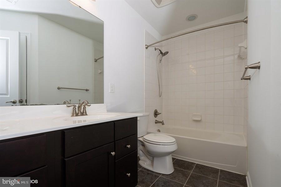 ARUNDEL WOODS - Residential