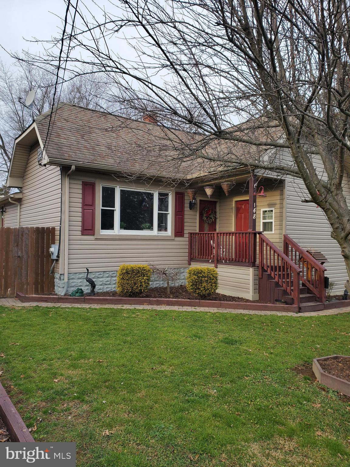 ABERDEEN HILLS - Residential