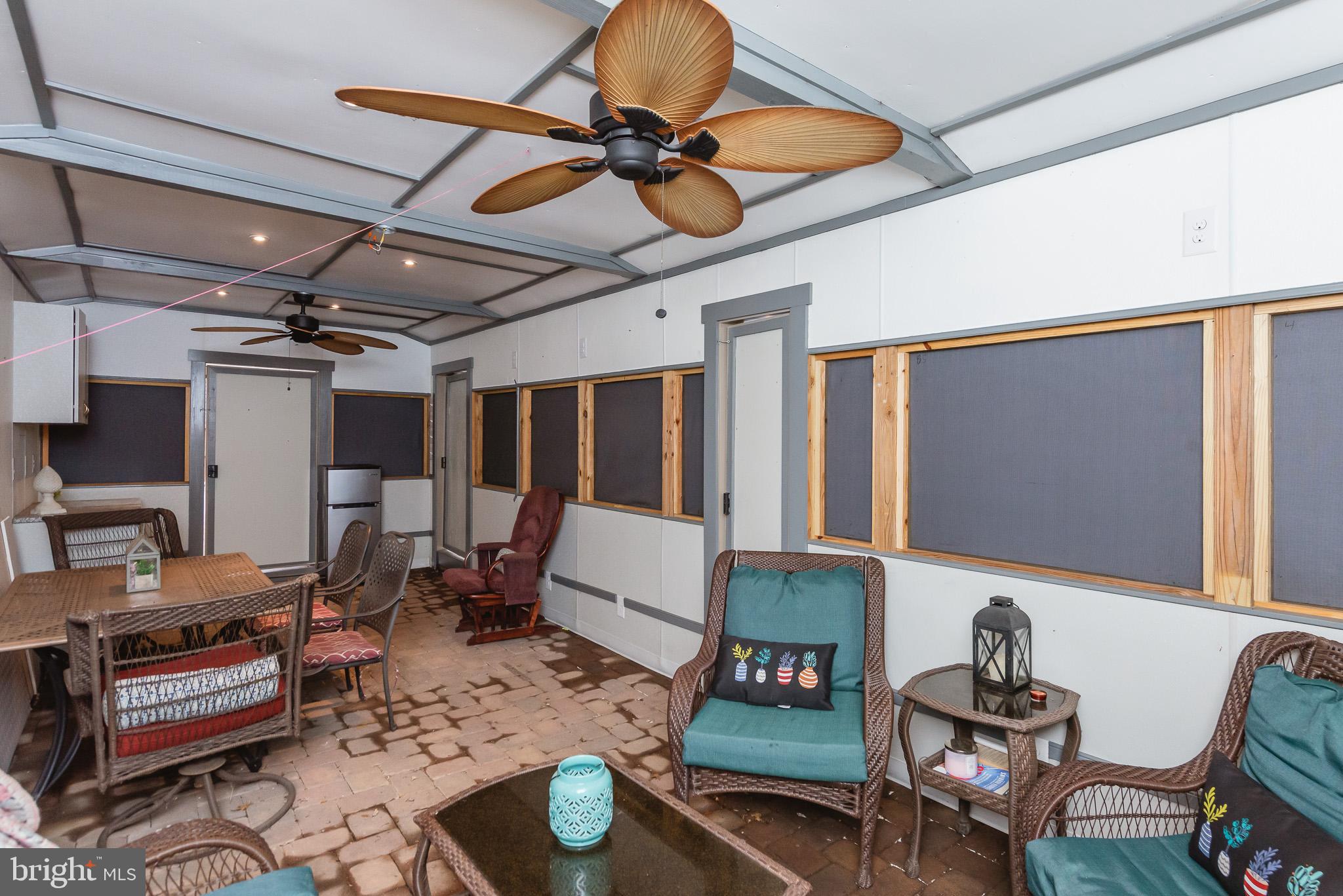 ABERDEEN HILLS - Residential