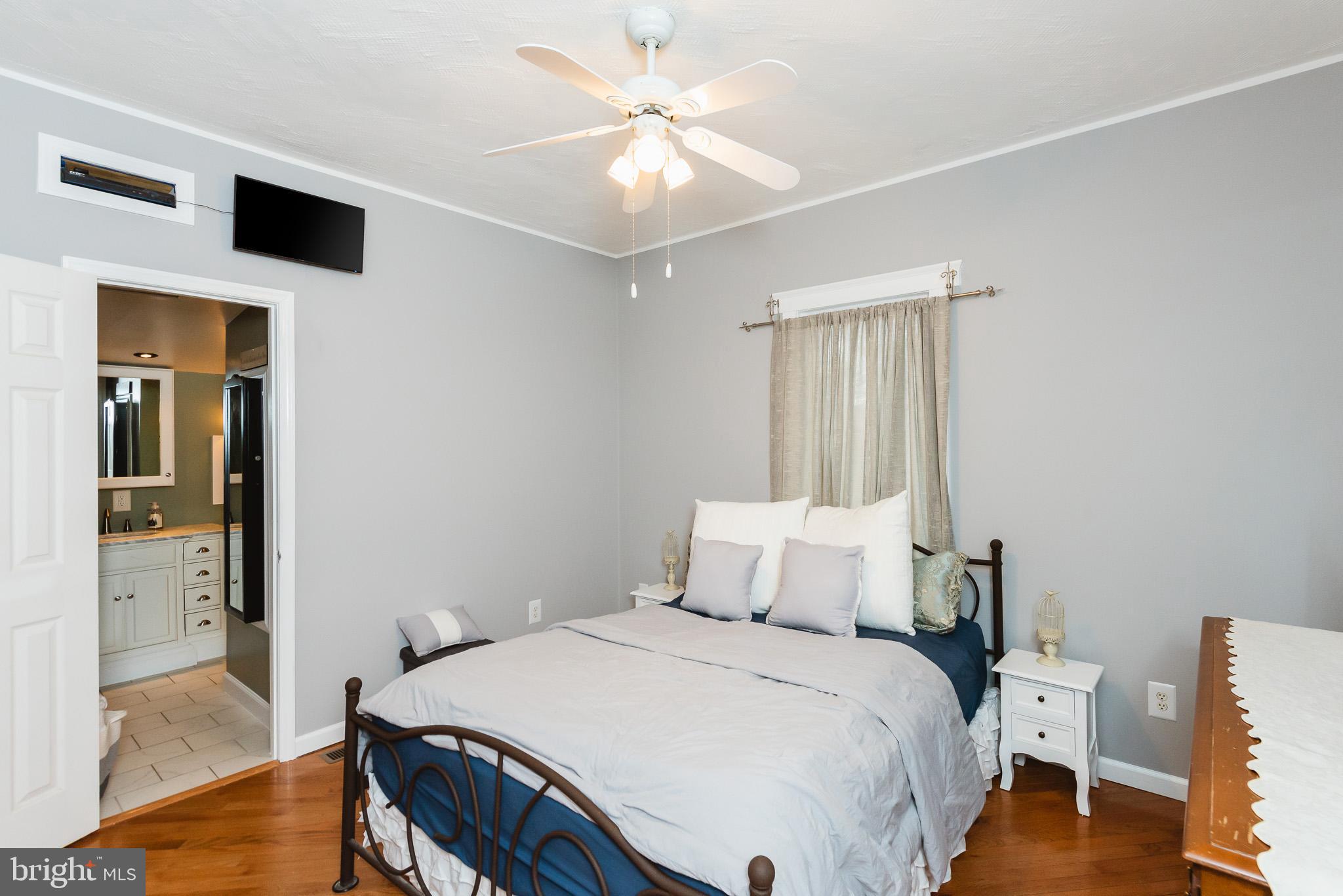 ABERDEEN HILLS - Residential