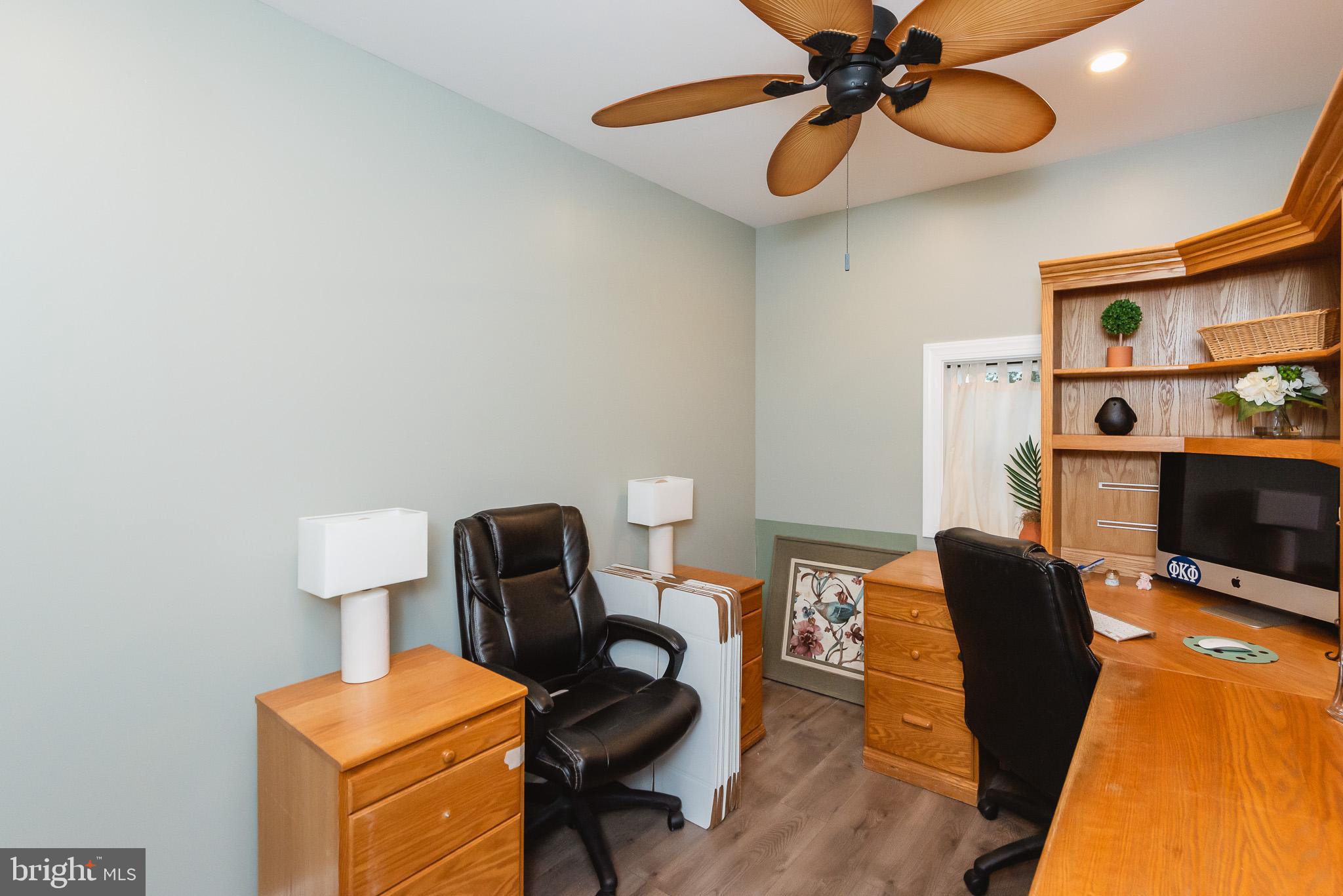 ABERDEEN HILLS - Residential