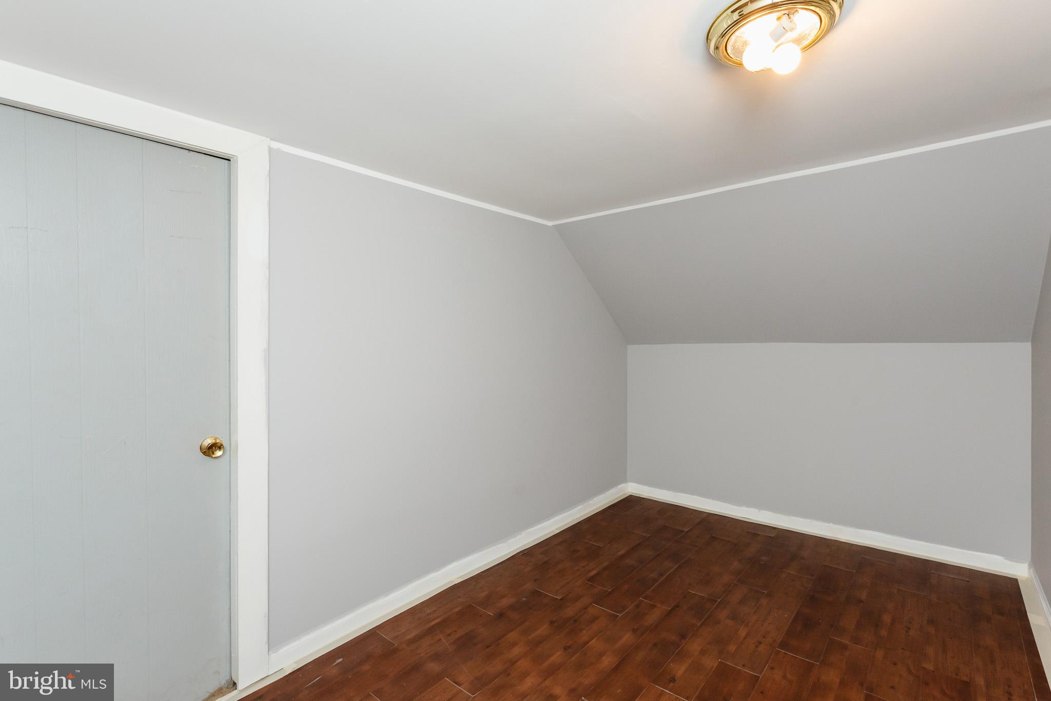 ABERDEEN HILLS - Residential