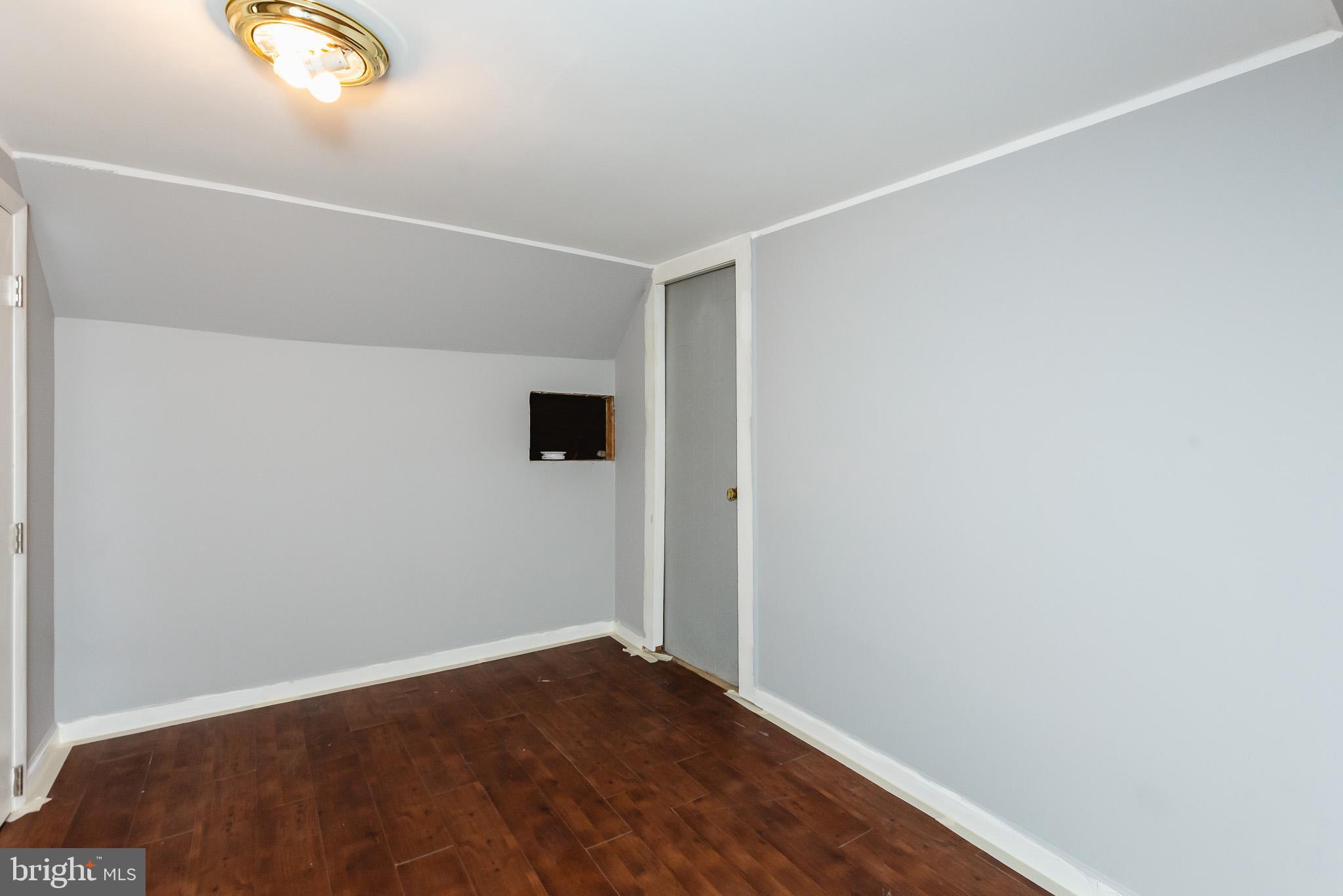 ABERDEEN HILLS - Residential