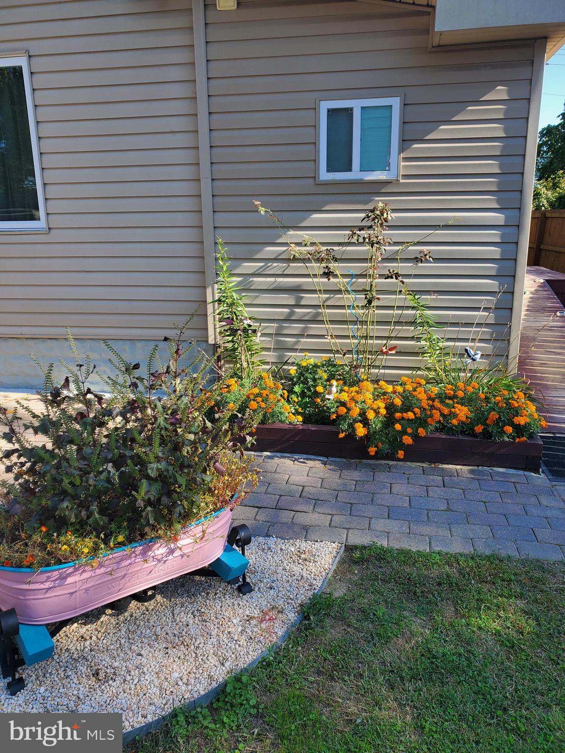 ABERDEEN HILLS - Residential