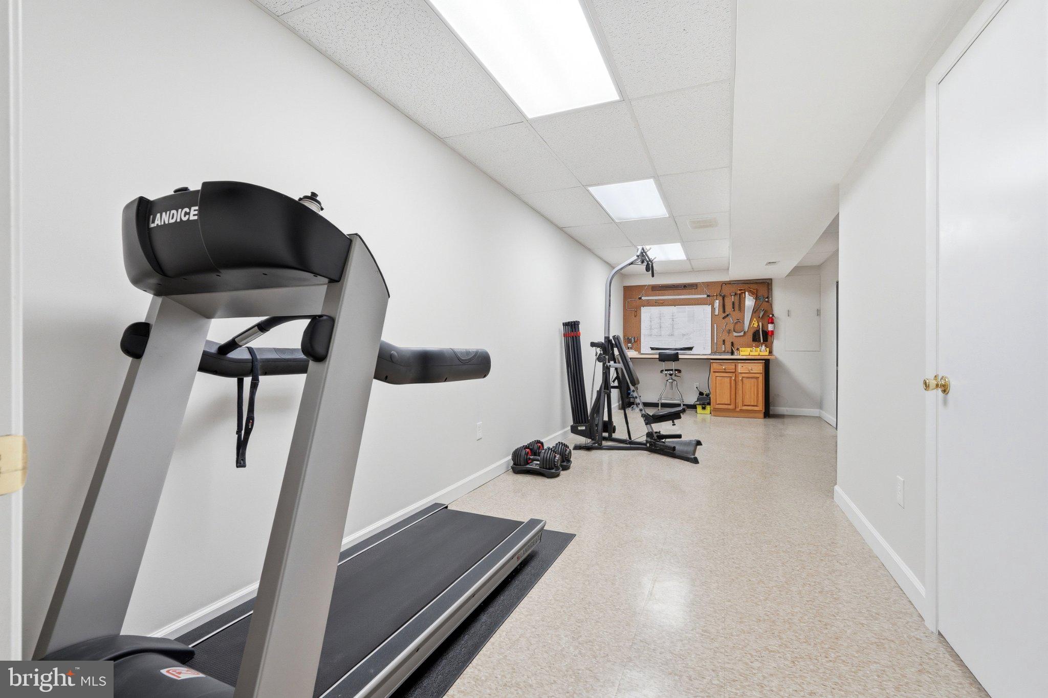 HARVEST KNOLLS - Residential