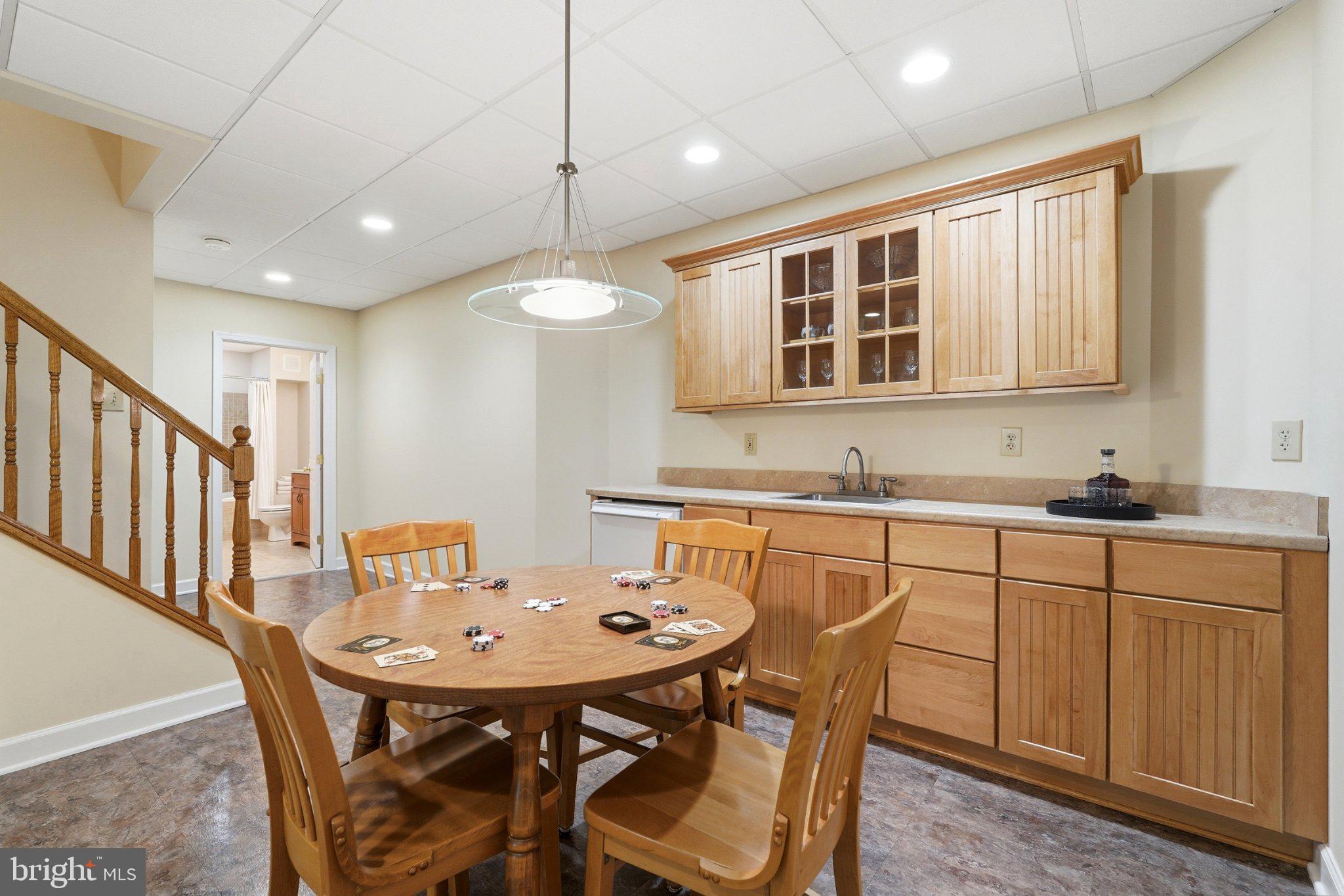 HARVEST KNOLLS - Residential