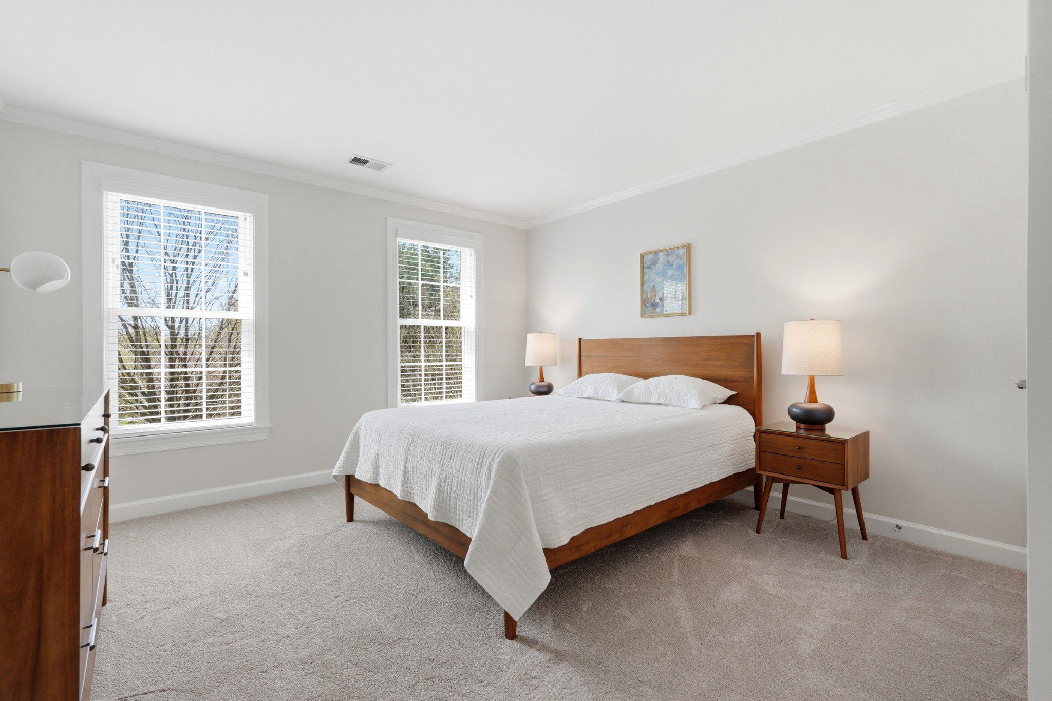 HARVEST KNOLLS - Residential