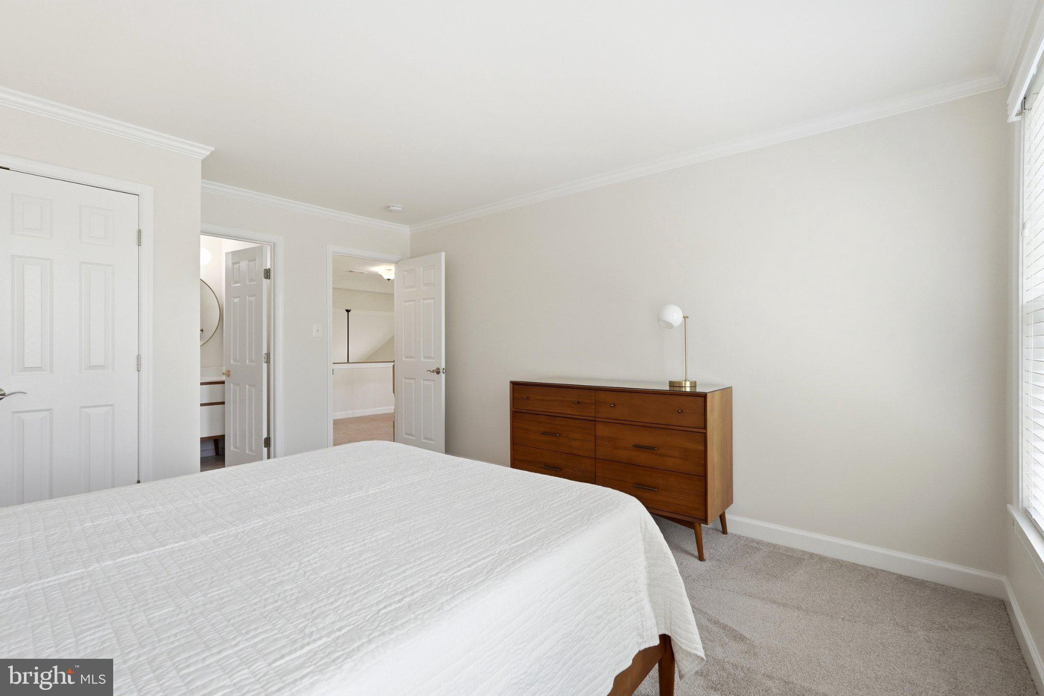 HARVEST KNOLLS - Residential