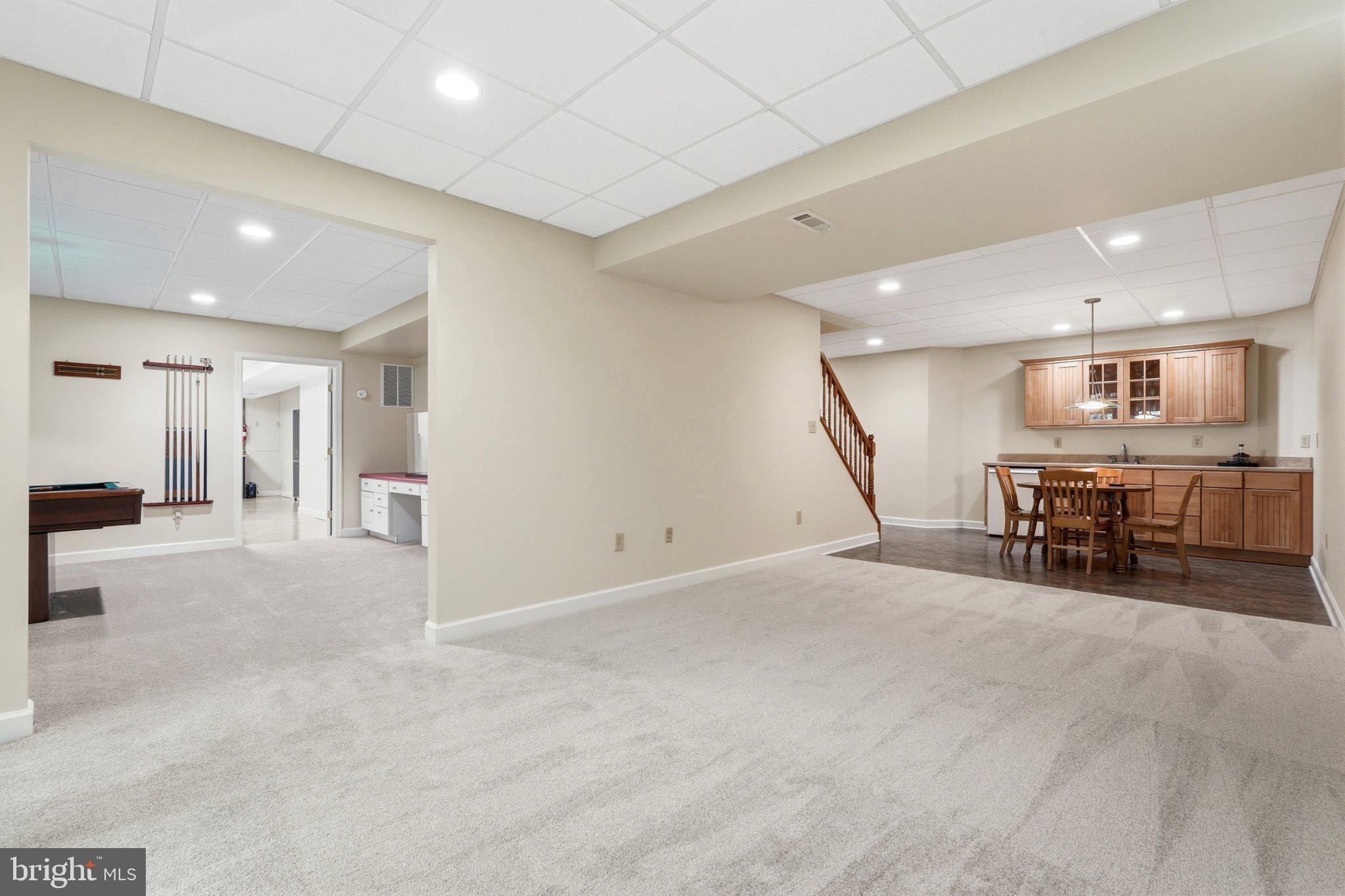 HARVEST KNOLLS - Residential