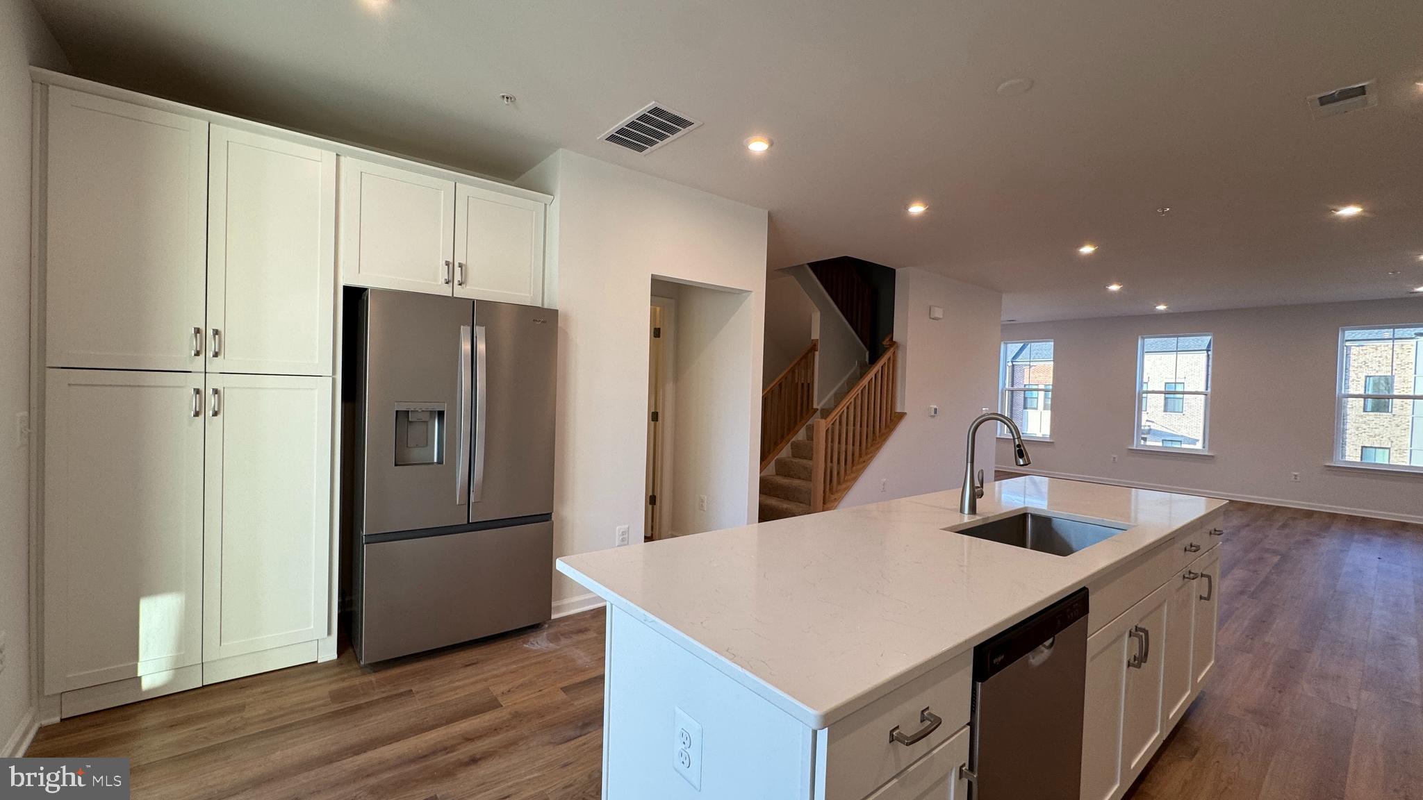 2623 RIVER BIRCH ROAD