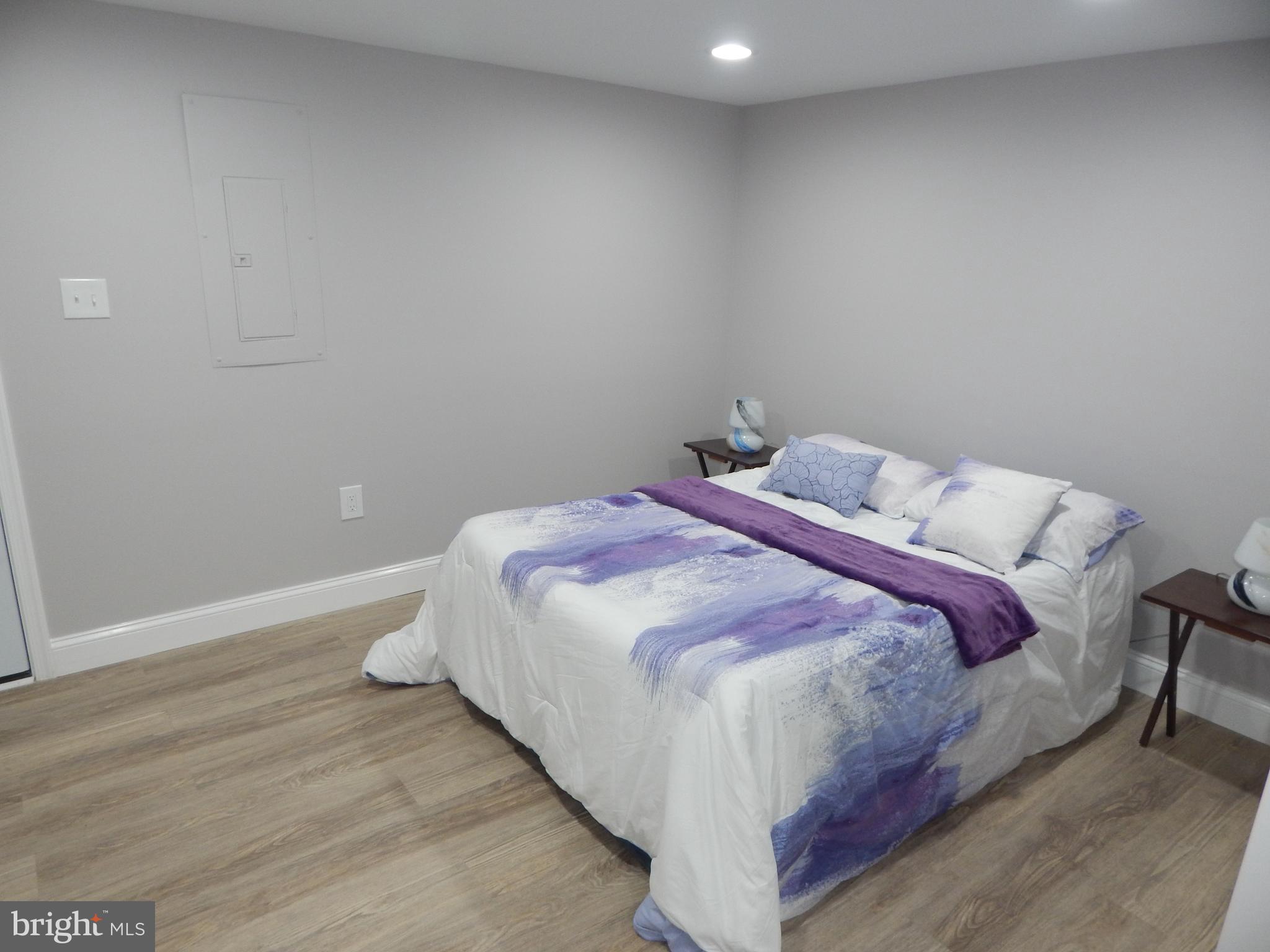 BROOKLYN - Residential