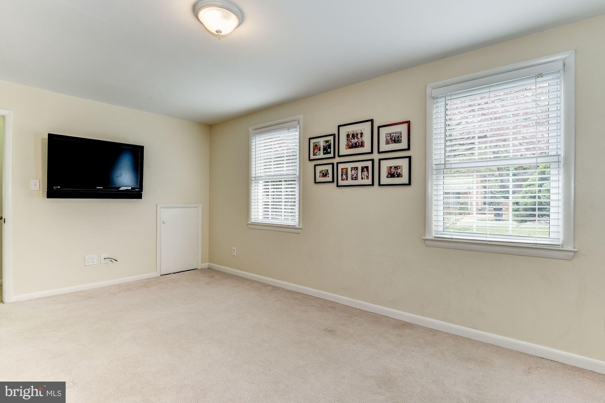 BELLE WOOD - Residential