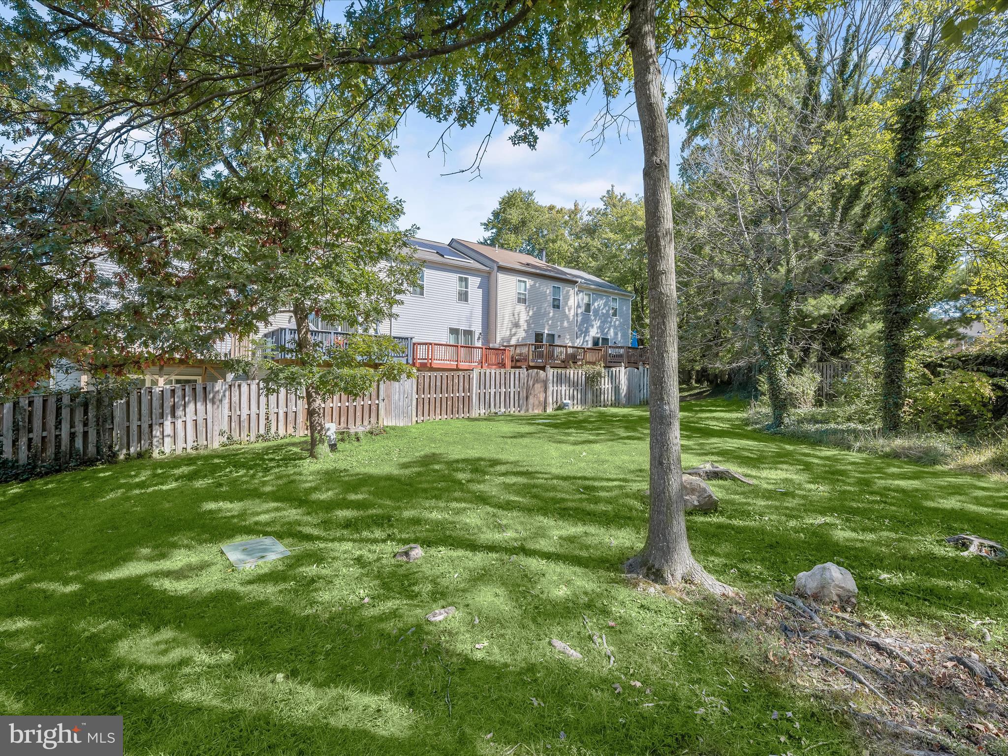 WILLIAMSBURG VILLAGE - Residential