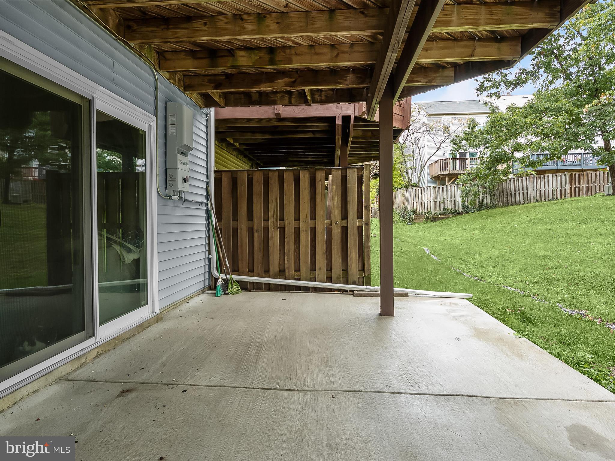 WILLIAMSBURG VILLAGE - Residential