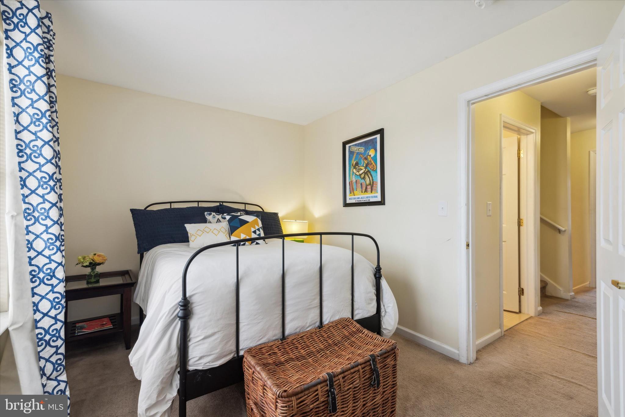 MANTUA - Residential Lease