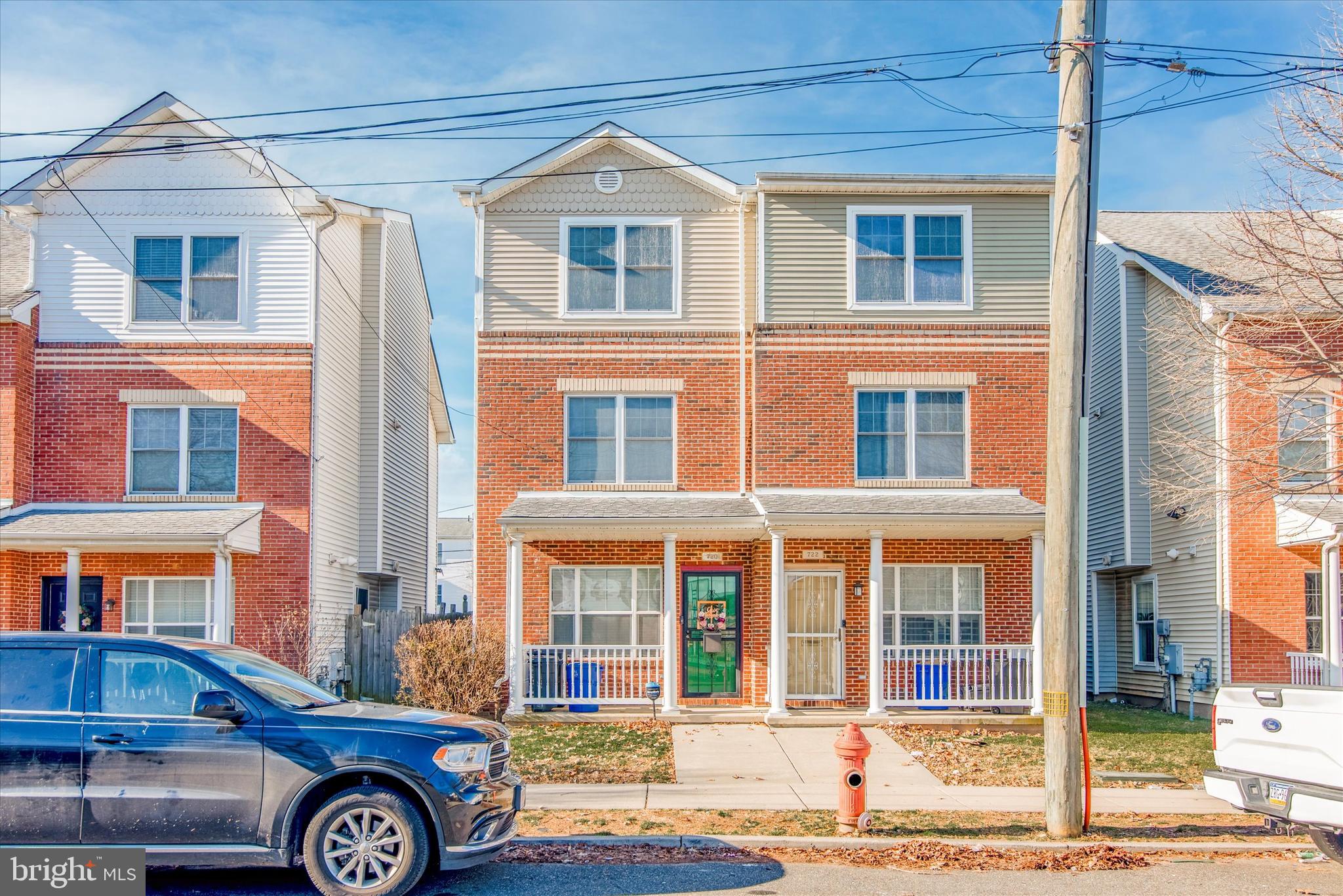 MANTUA - Residential Lease