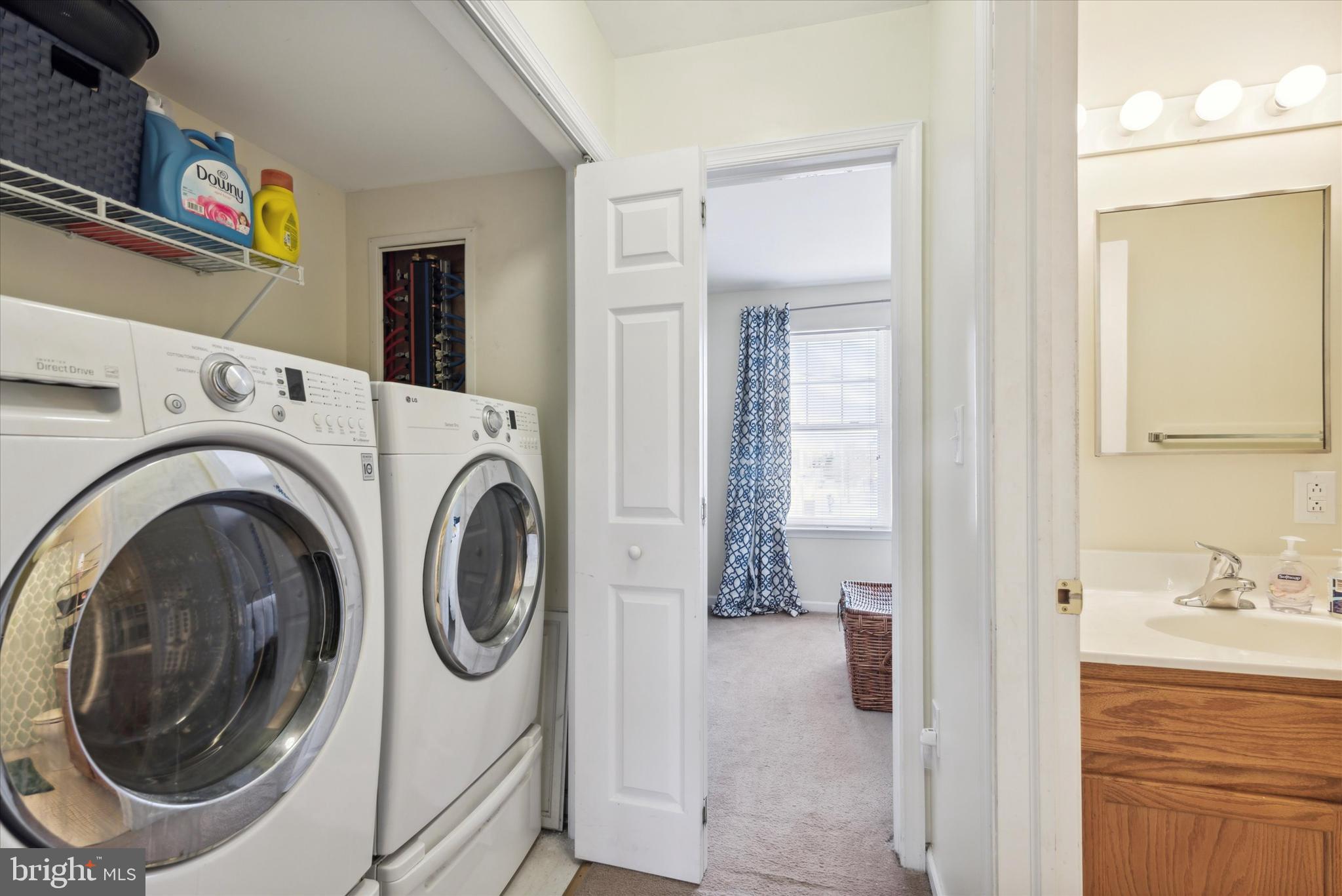 MANTUA - Residential Lease