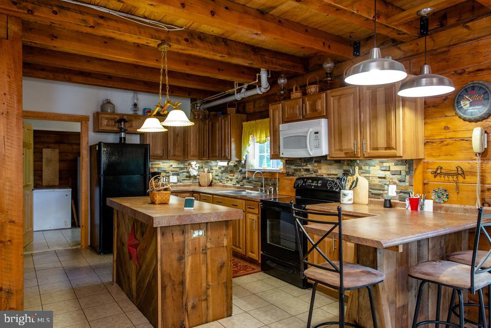 POTOMAC VALLEY OVERLOOK - Residential