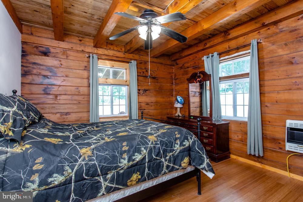 POTOMAC VALLEY OVERLOOK - Residential