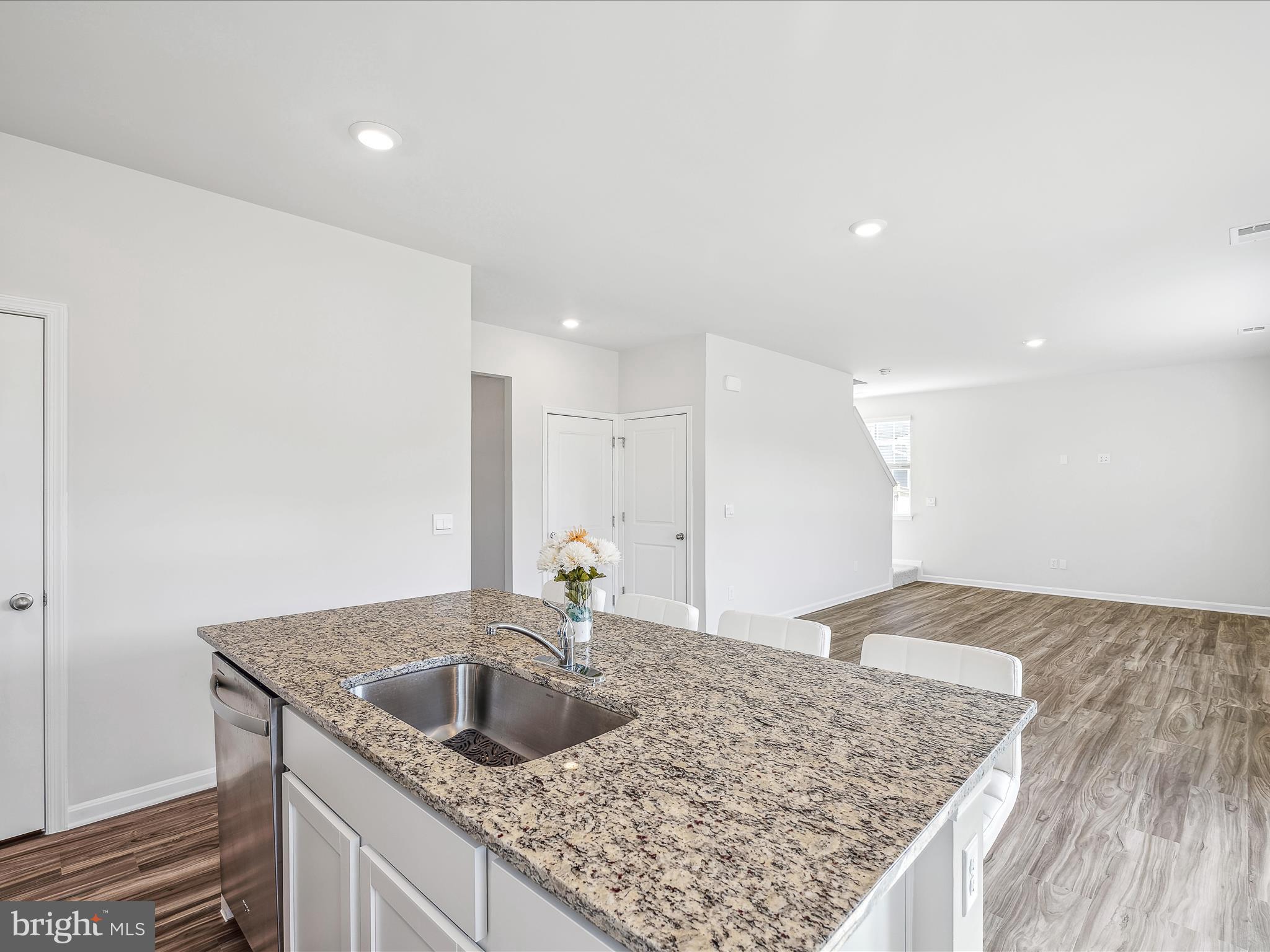 MAGNOLIA SPRINGS - Residential