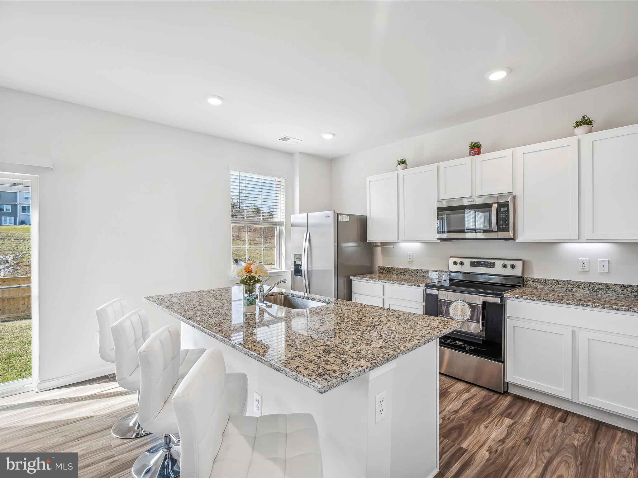 MAGNOLIA SPRINGS - Residential