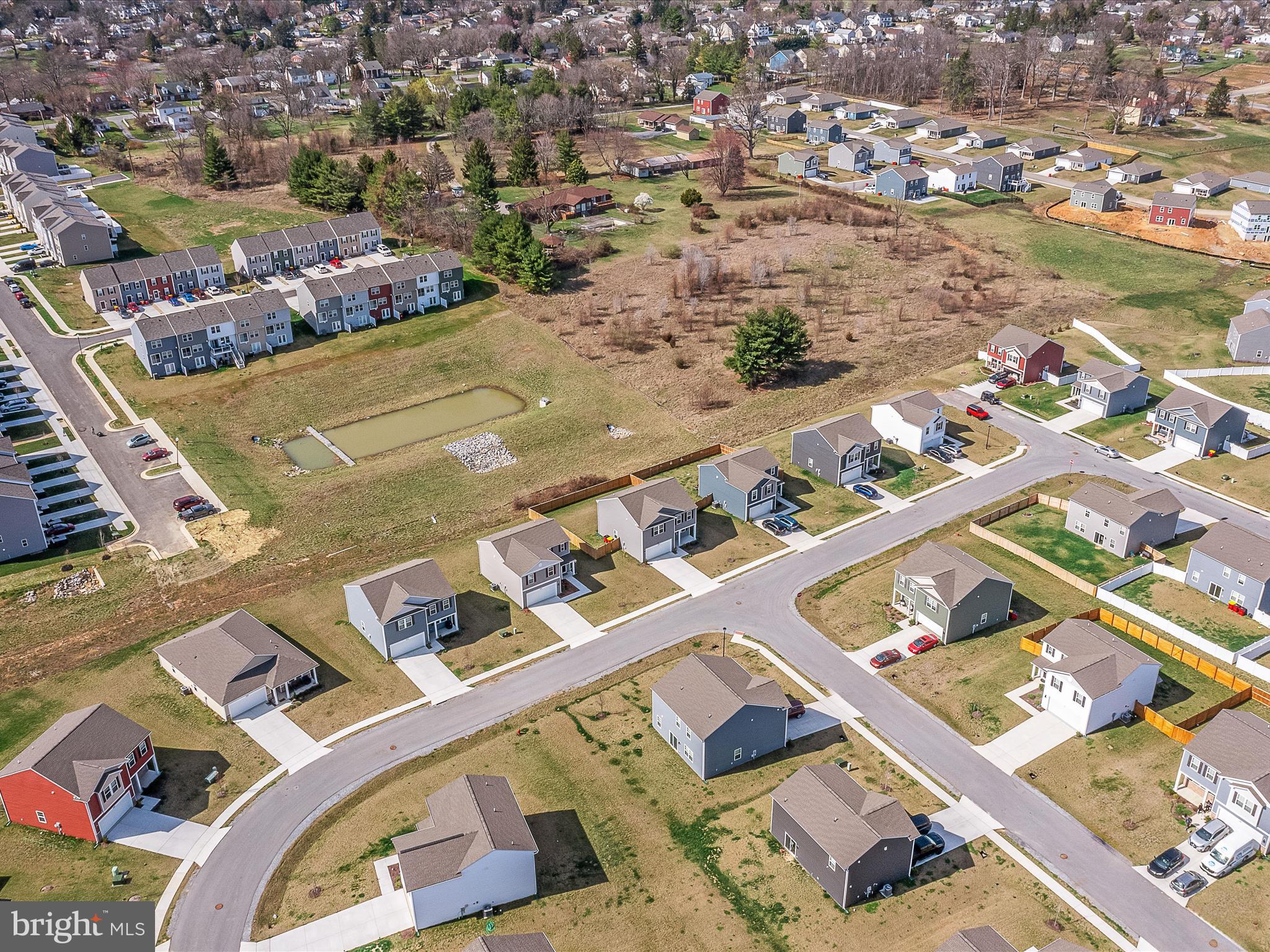 MAGNOLIA SPRINGS - Residential