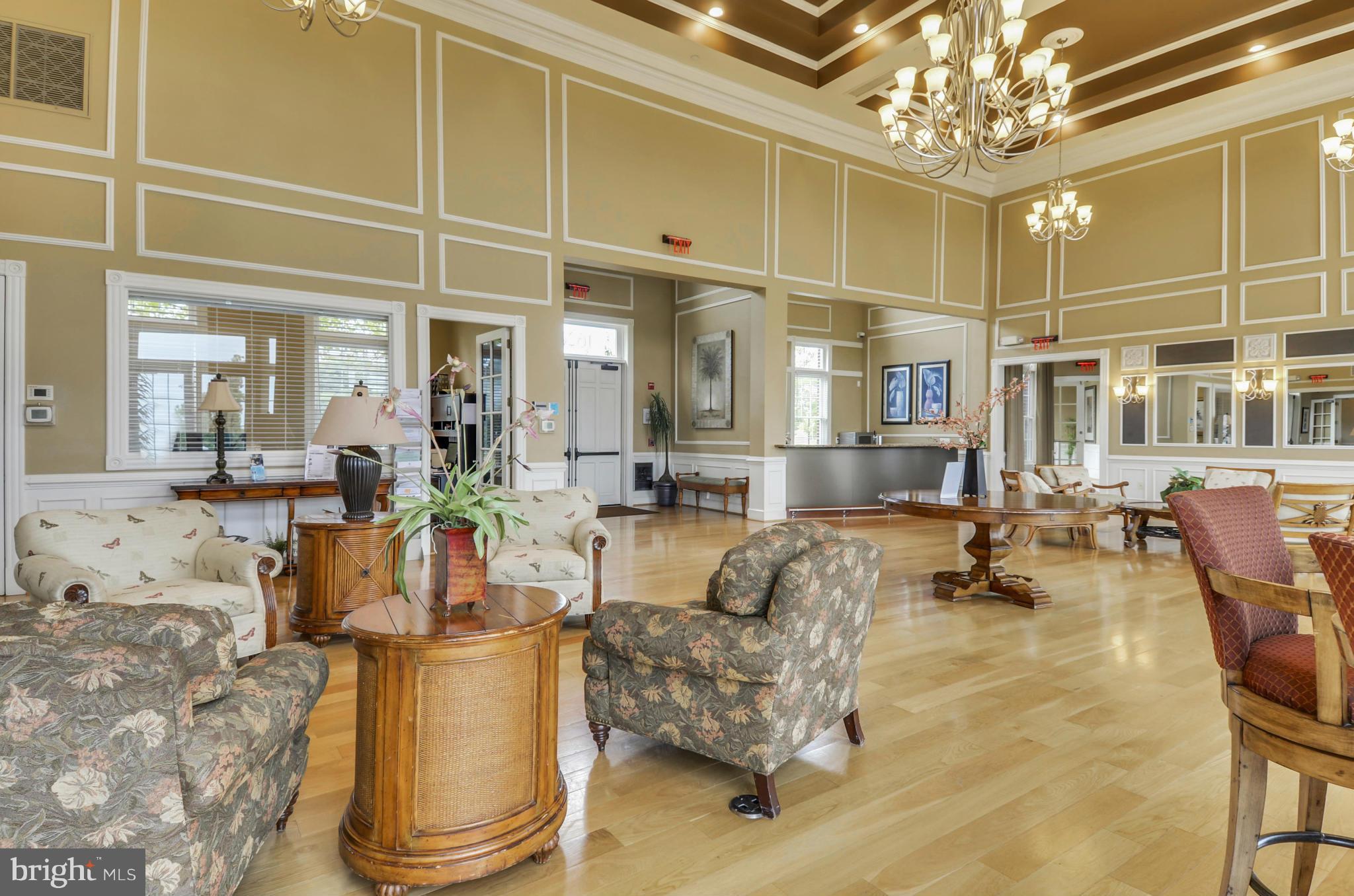 PORT POTOMAC - Residential