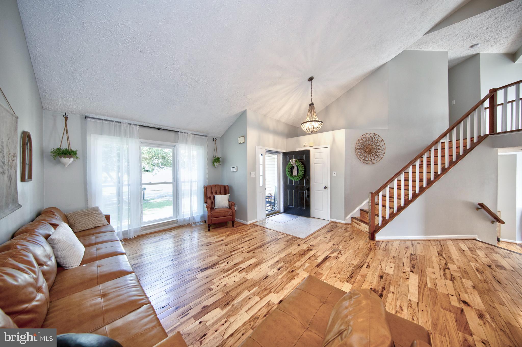 1407 VALLEY FORGE WAY