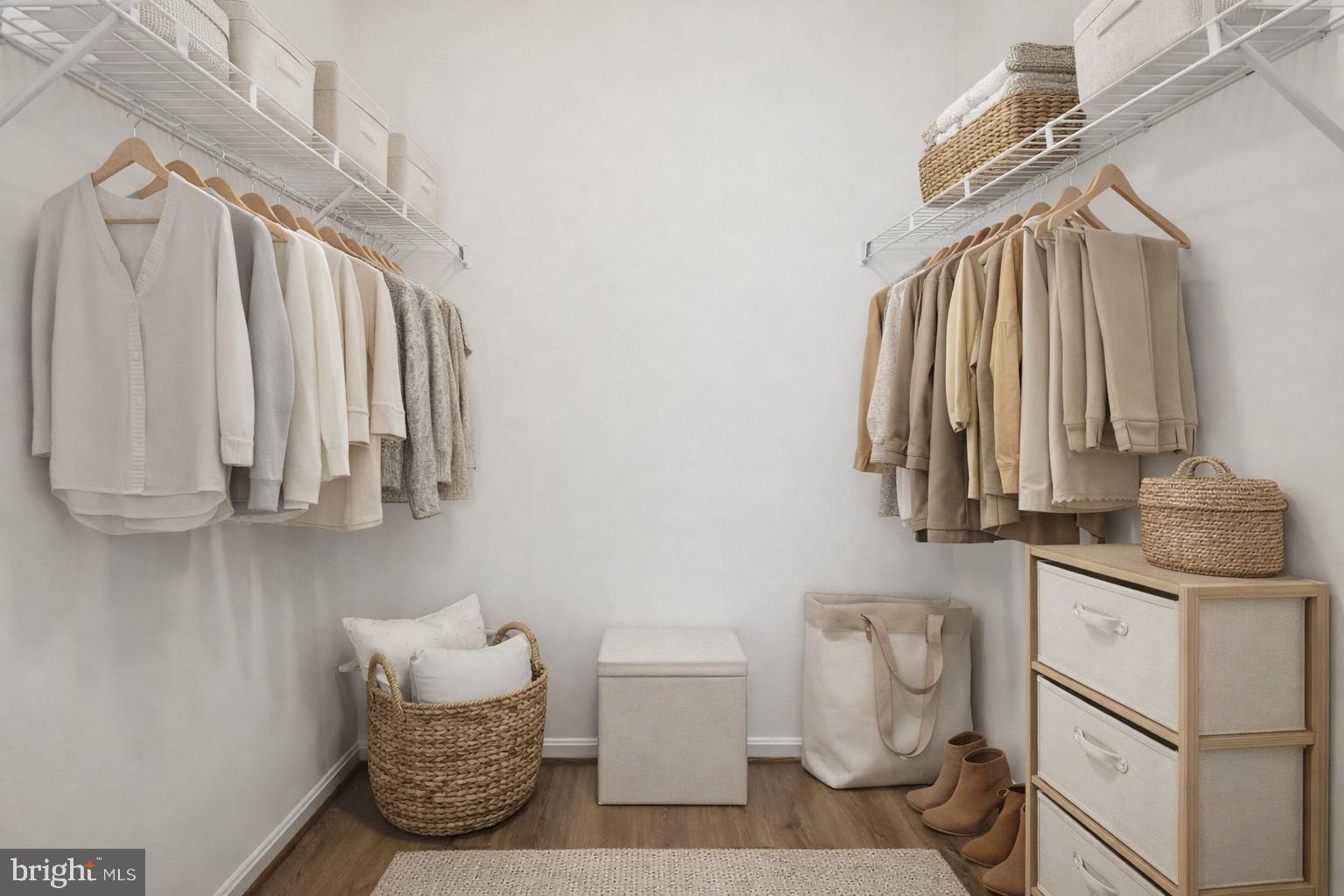 WOLF RUN LANE - Residential