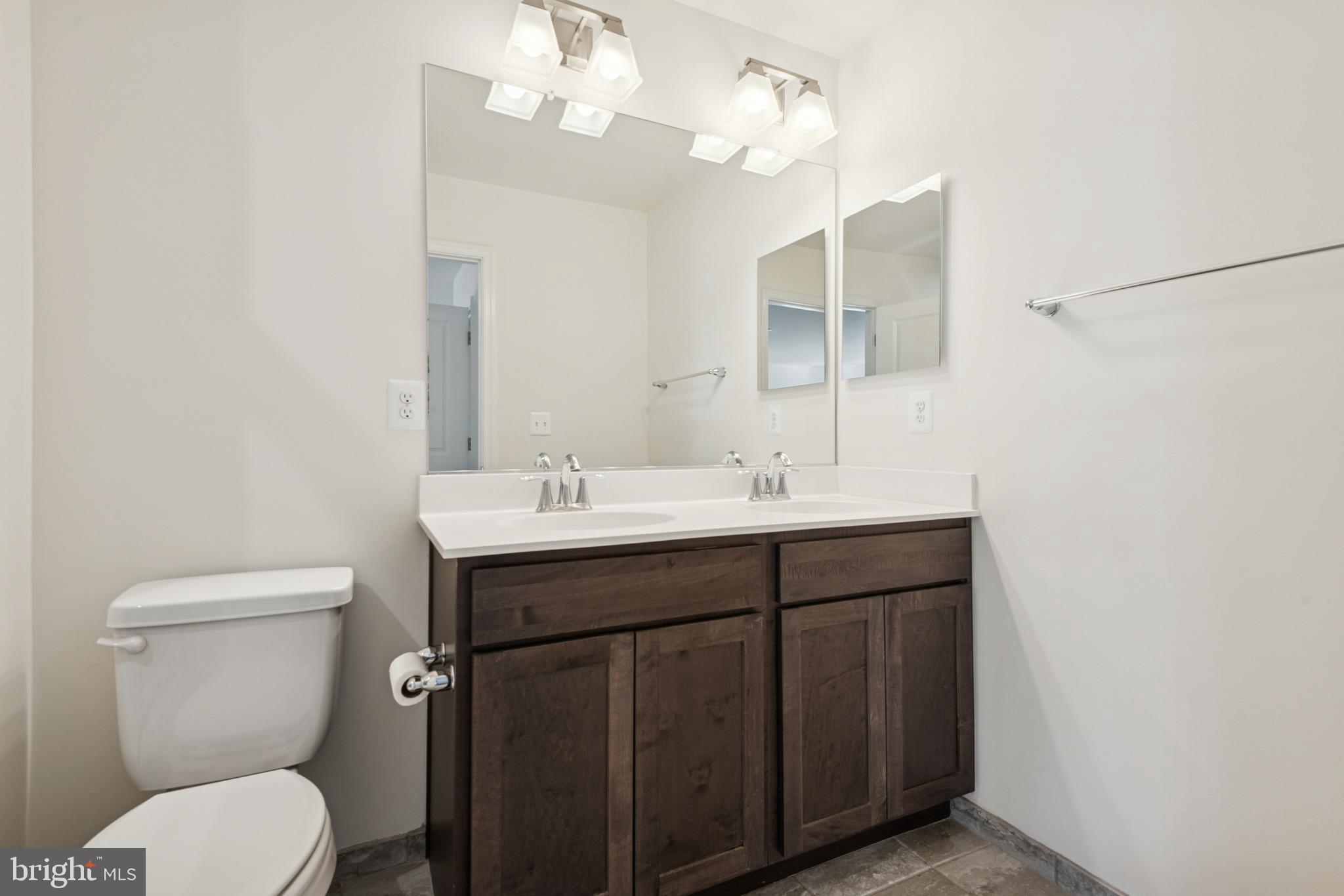 WOLF RUN LANE - Residential