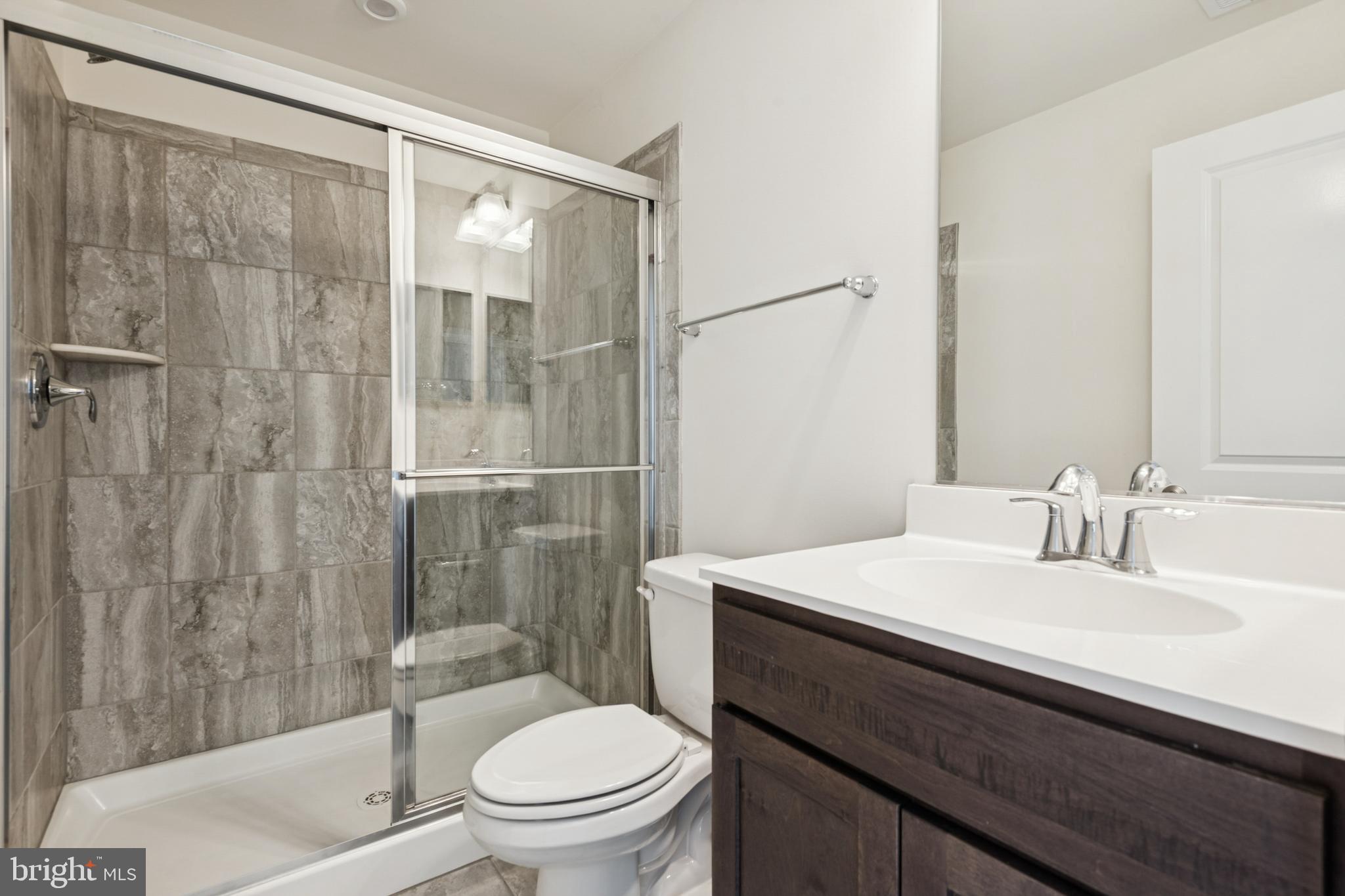 WOLF RUN LANE - Residential